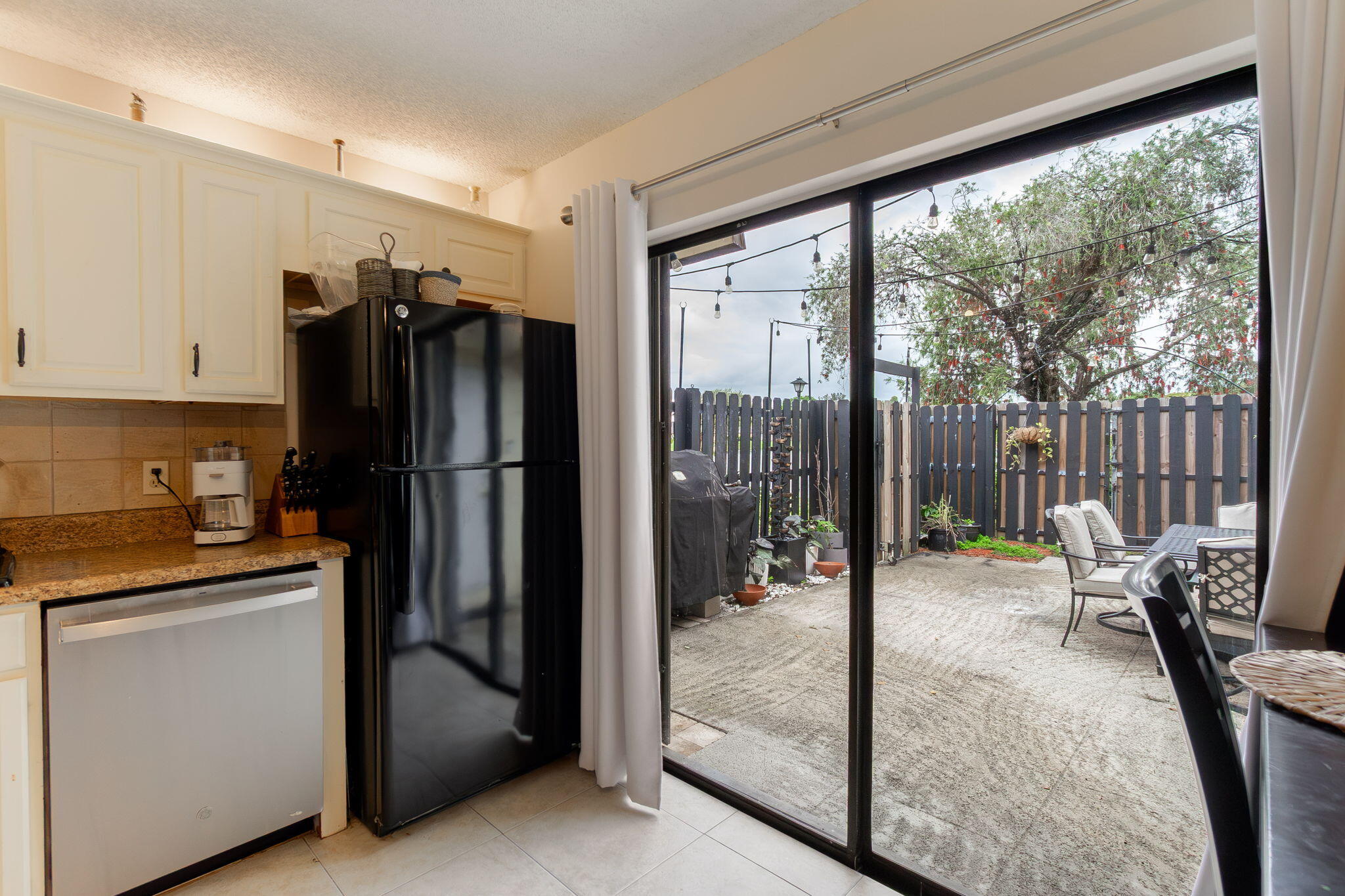 LAKEWOOD OF PALM SPRINGS - Residential