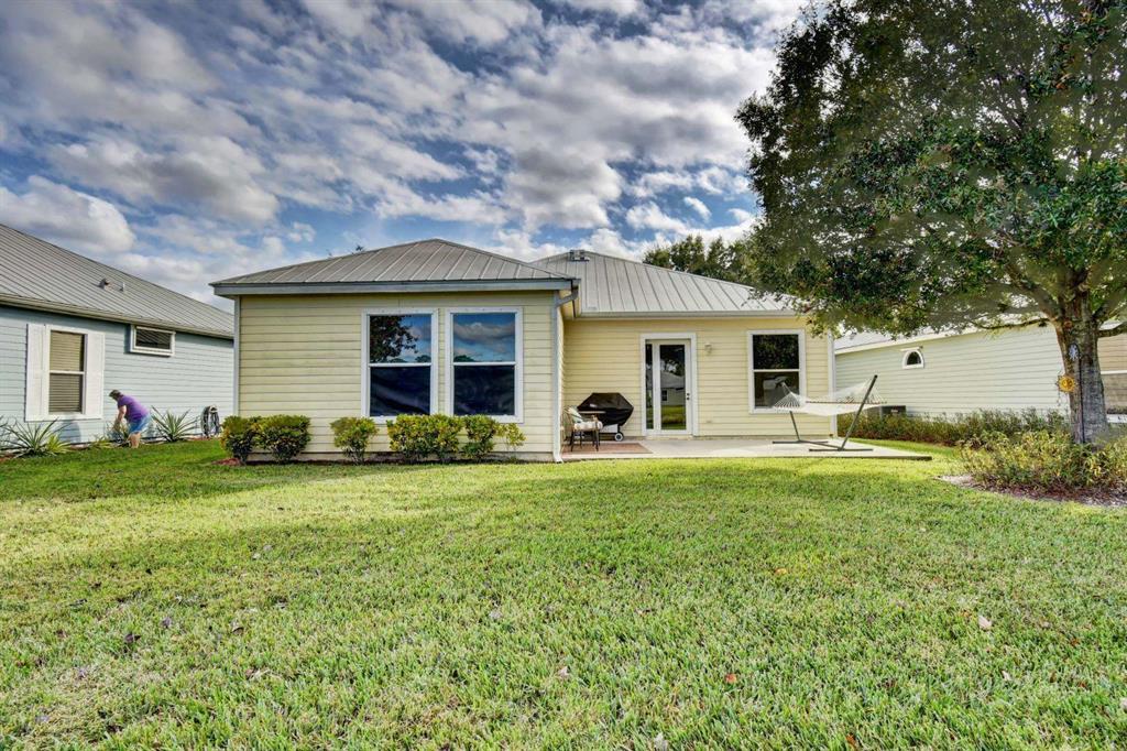 RIVER PLACE ON THE ST LUCIE NO 3 - Residential