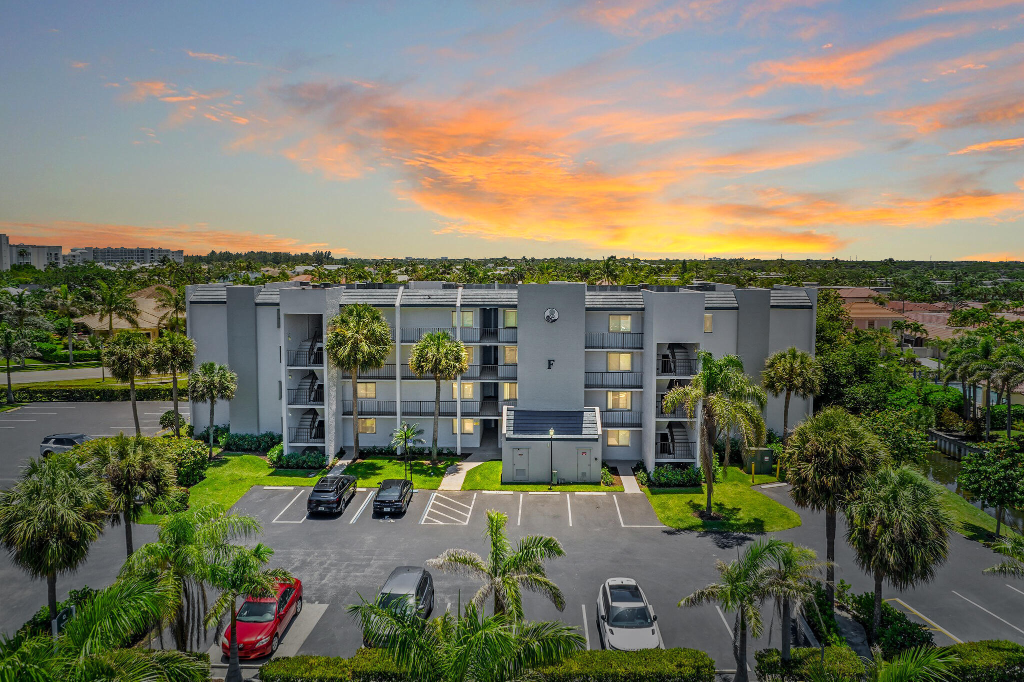 SEA RISE CONDO - Residential Lease