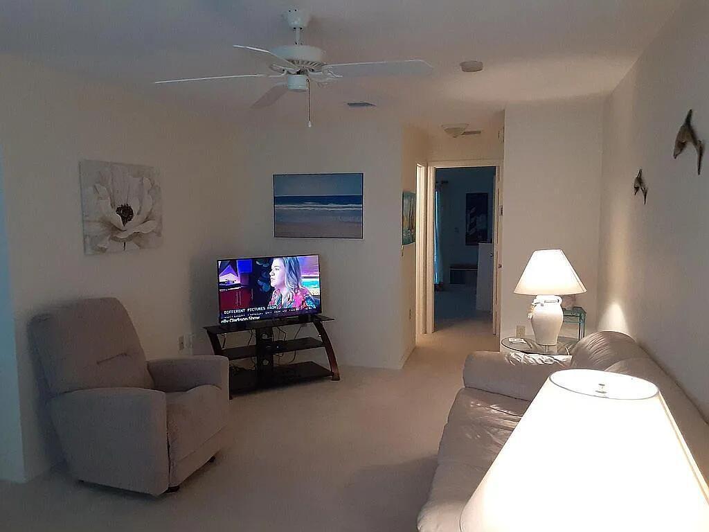 VISTA ROYALE PHASE IV BLD - Residential