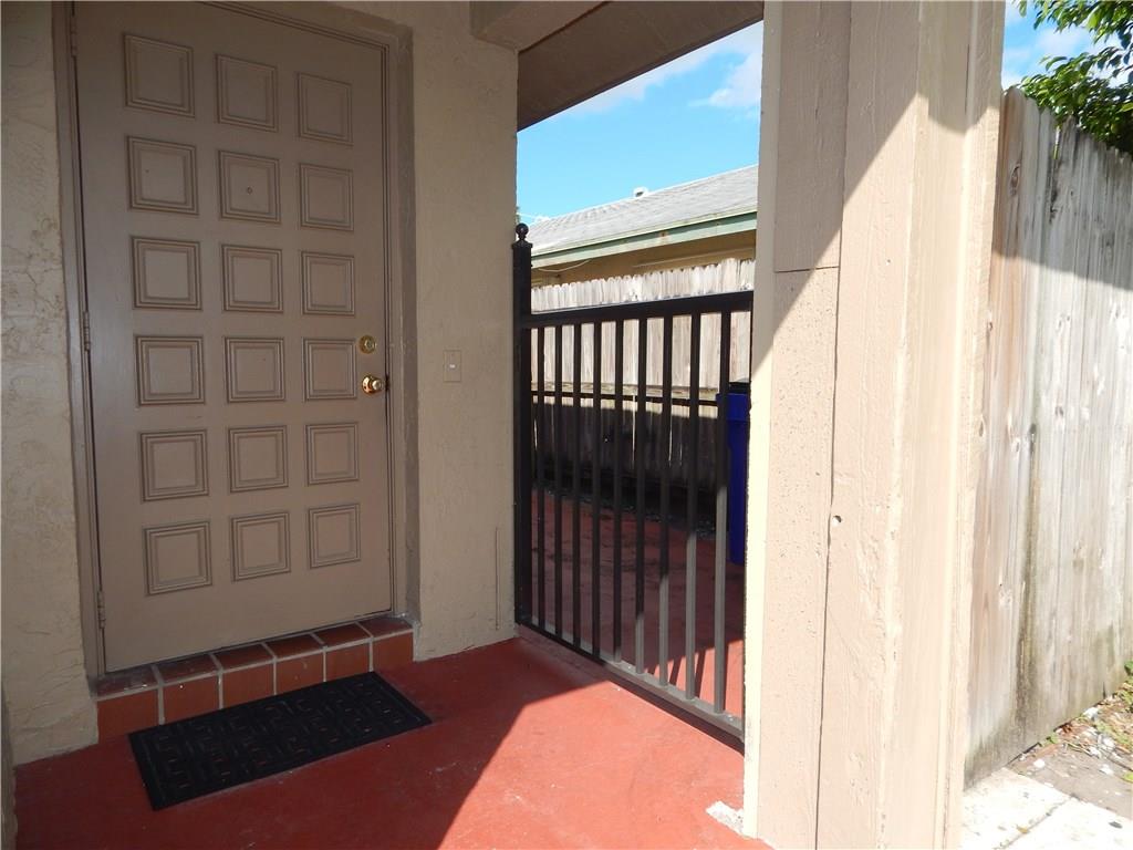 West Deerfield Beach 42-4 - Residential