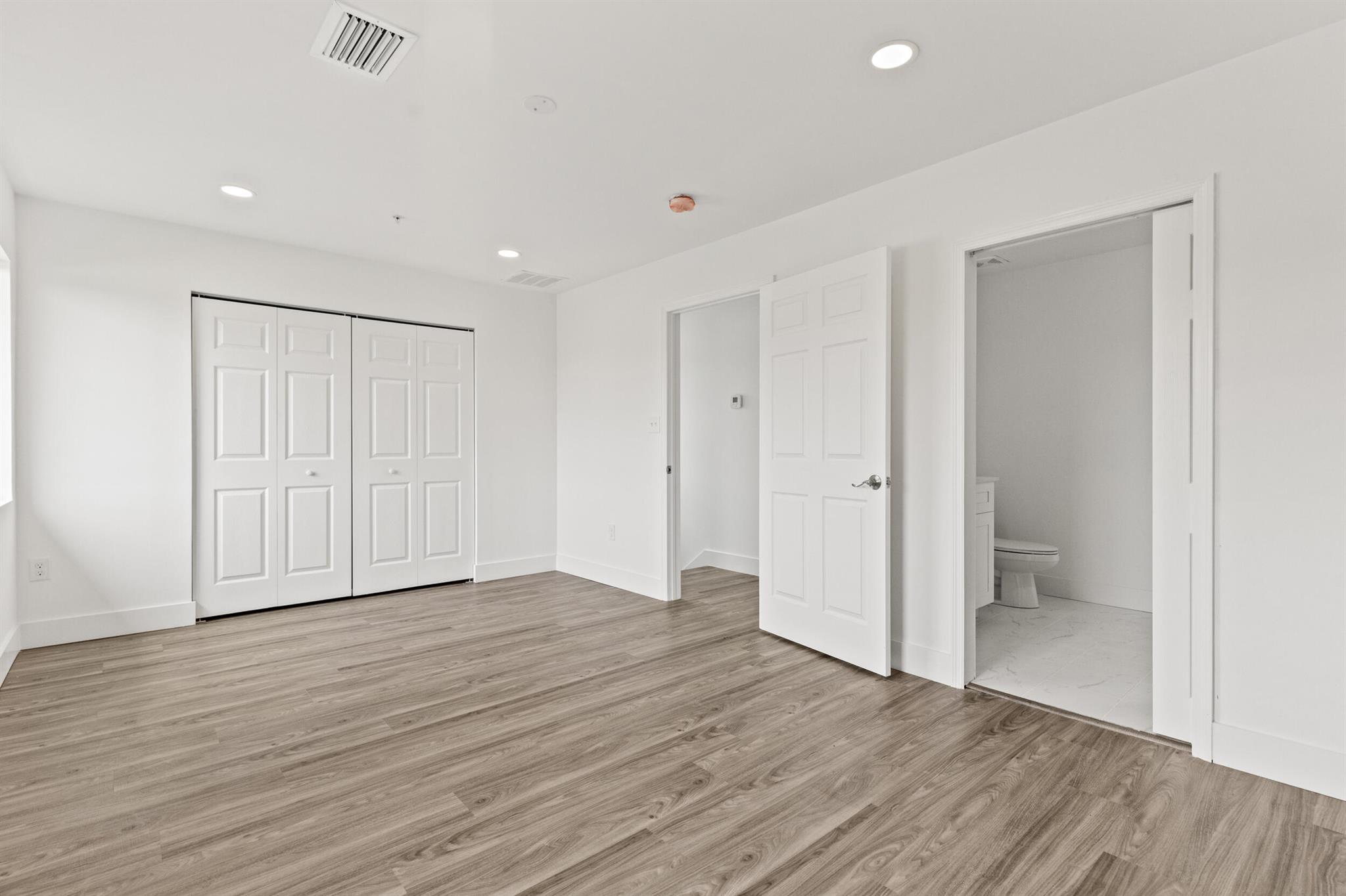 PORT ST LUCIE SECTION 33 - Residential Lease