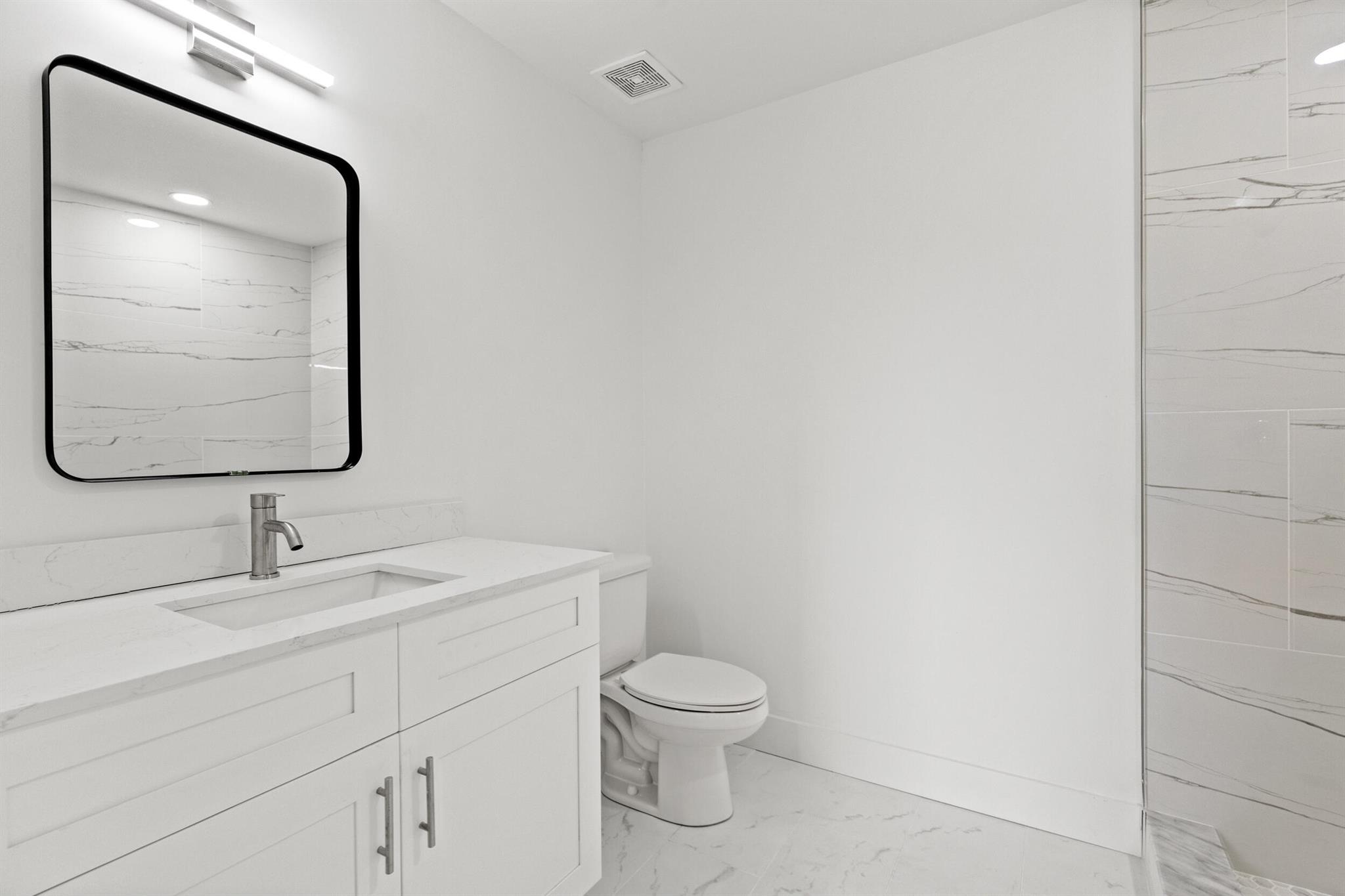 PORT ST LUCIE SECTION 33 - Residential Lease