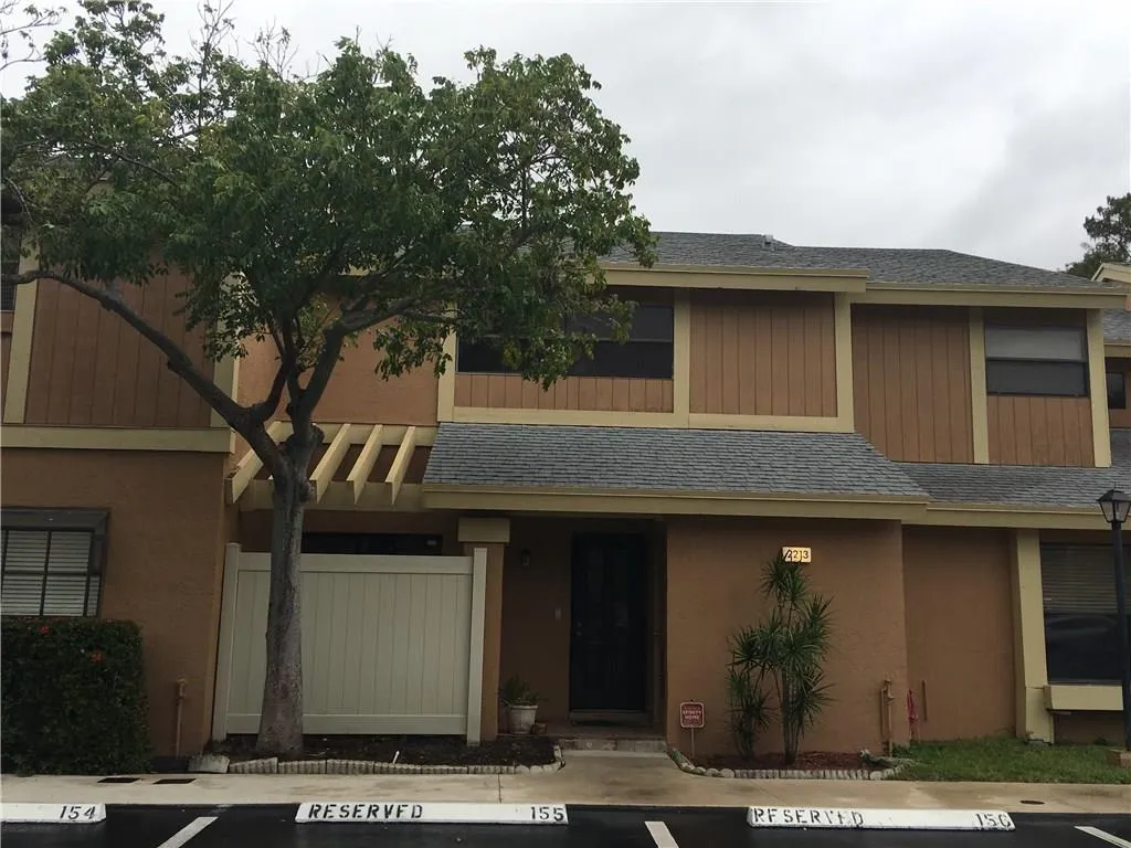 2213 NW 45th Ave Unit 2213  