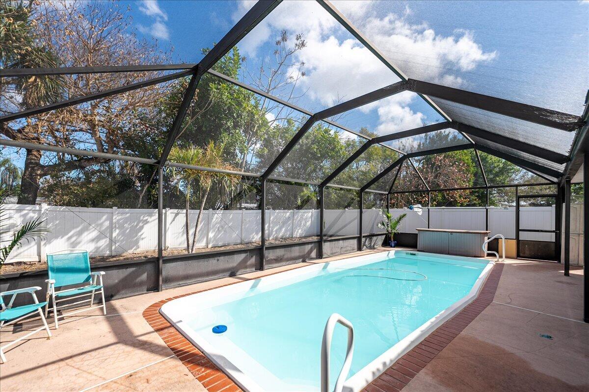 RIVER PARK UNIT 5 - Residential