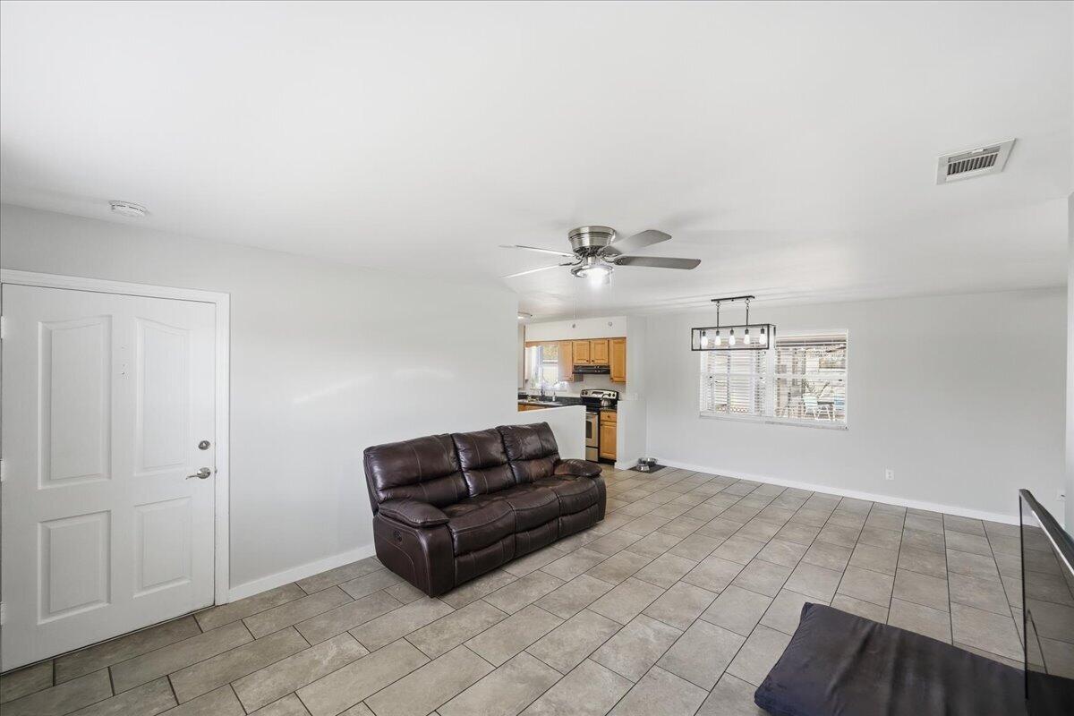 RIVER PARK UNIT 5 - Residential