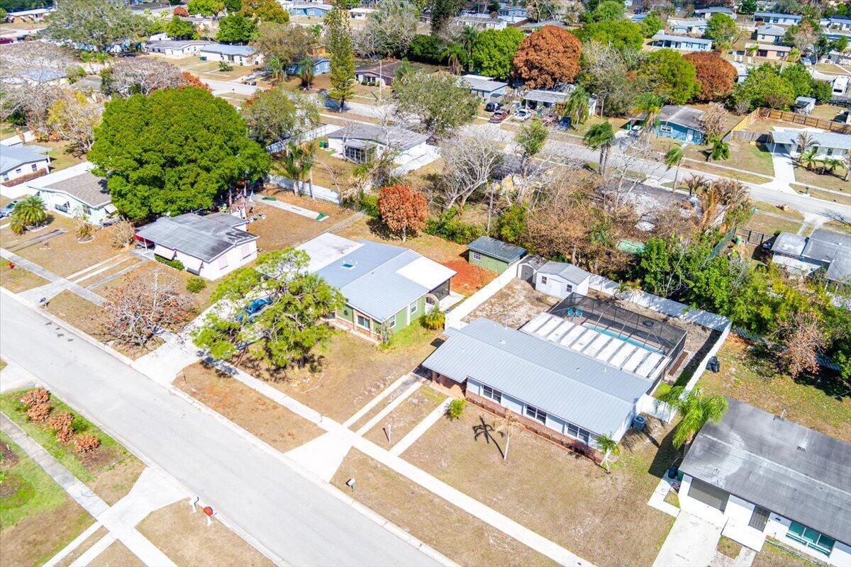 RIVER PARK UNIT 5 - Residential