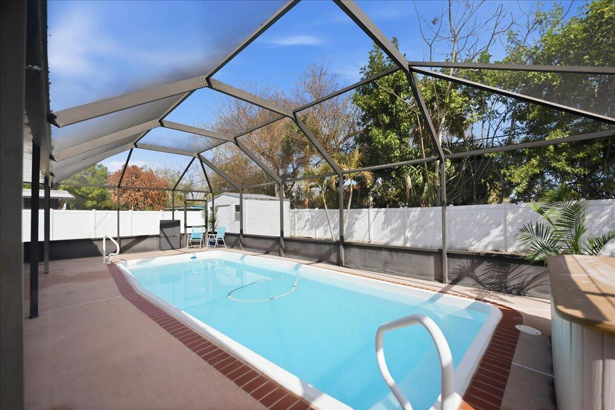 RIVER PARK UNIT 5 - Residential