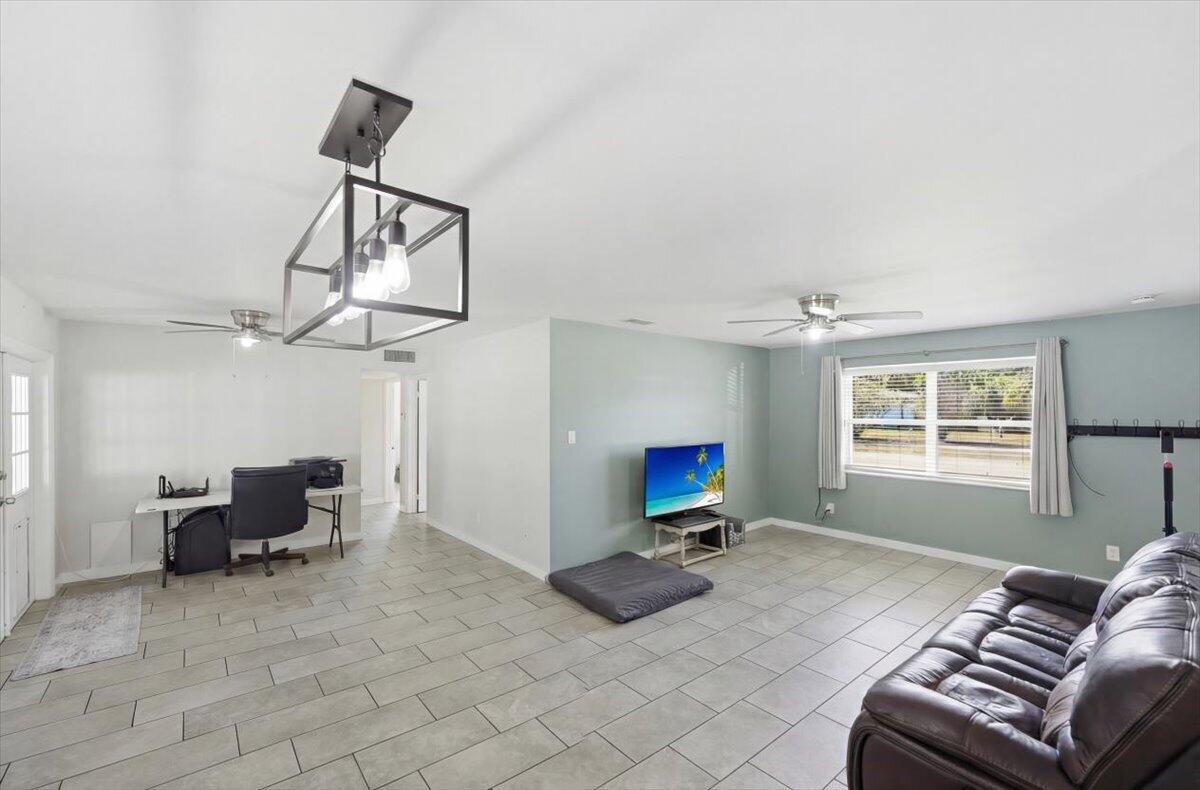 RIVER PARK UNIT 5 - Residential