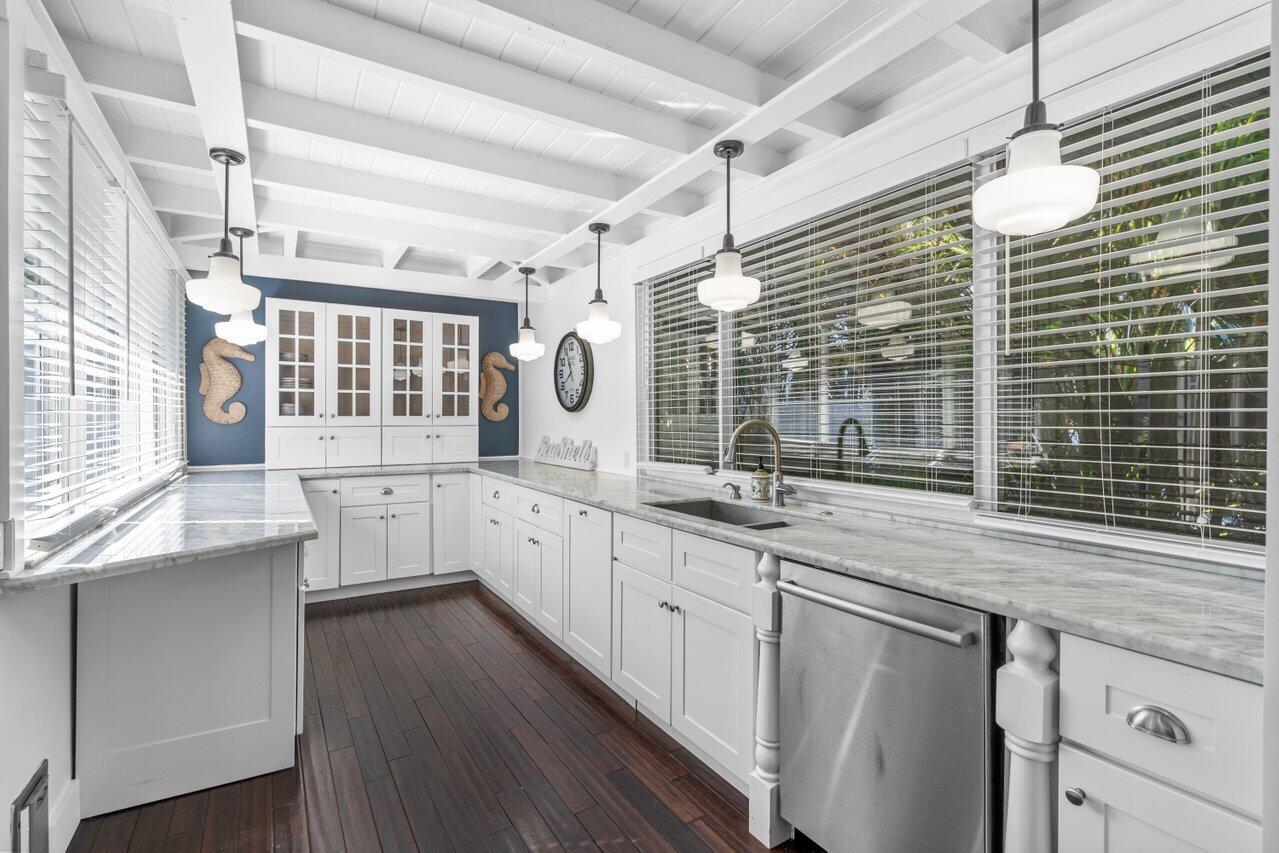 DOWNTOWN DELRAY BEACH - Residential Income