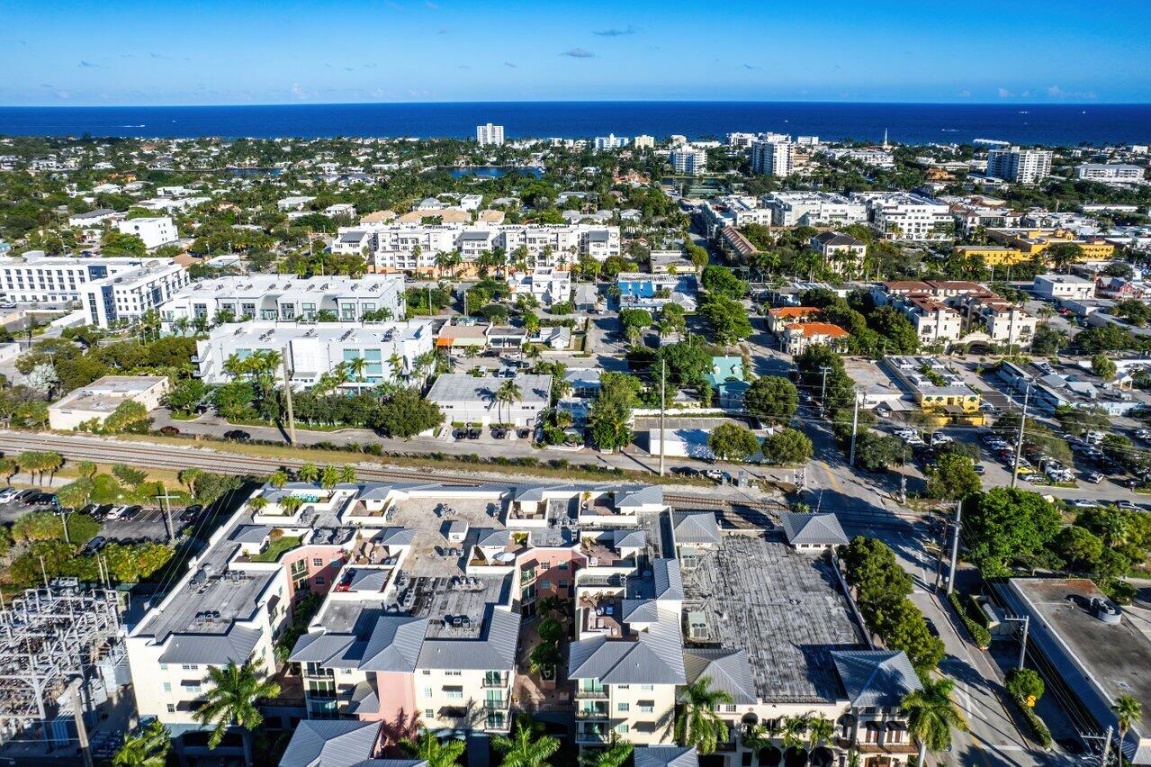 DOWNTOWN DELRAY BEACH - Residential Income