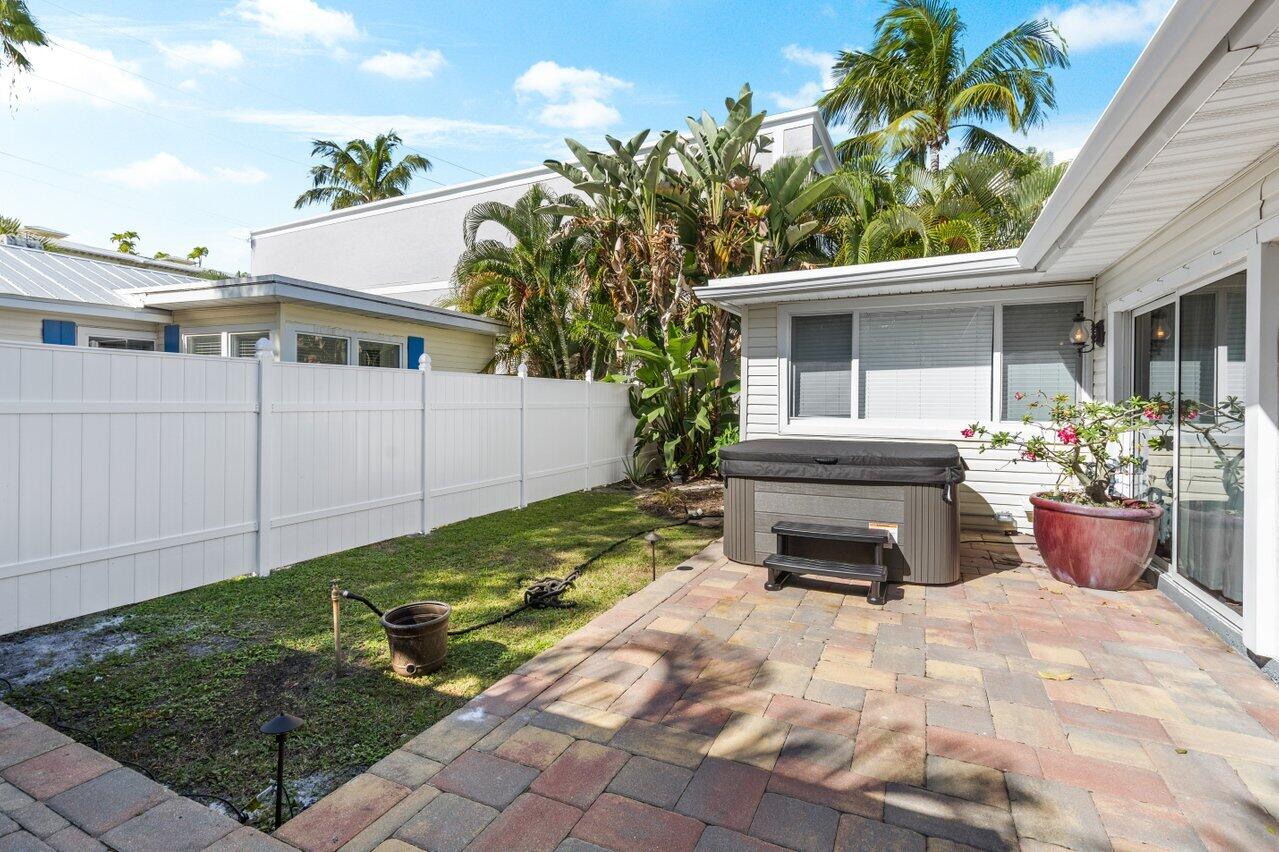 DOWNTOWN DELRAY BEACH - Residential Income