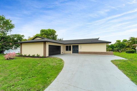1637 40th Street West Palm Beach FL 33407