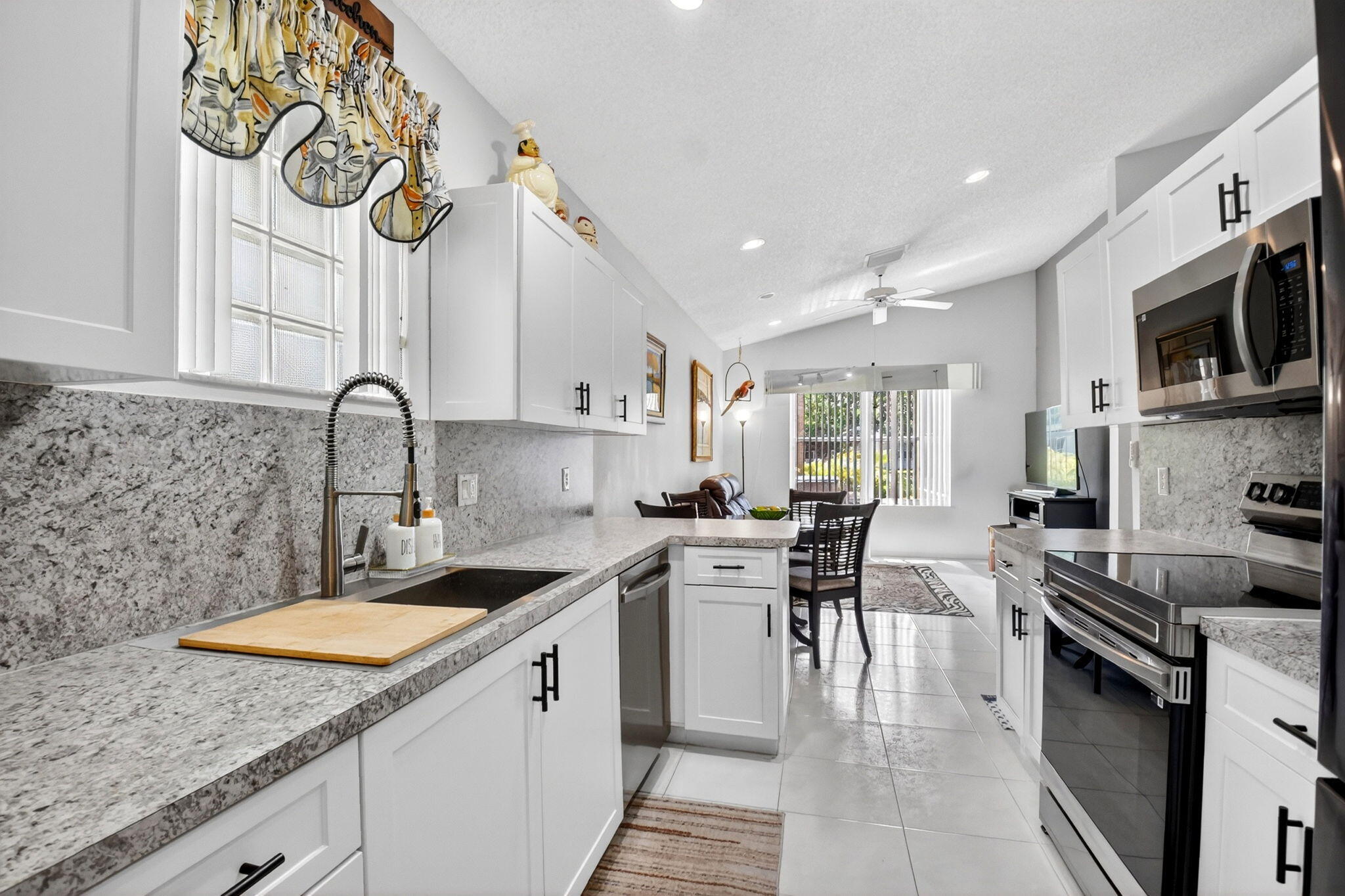 INDIAN HILLS 2 - Residential