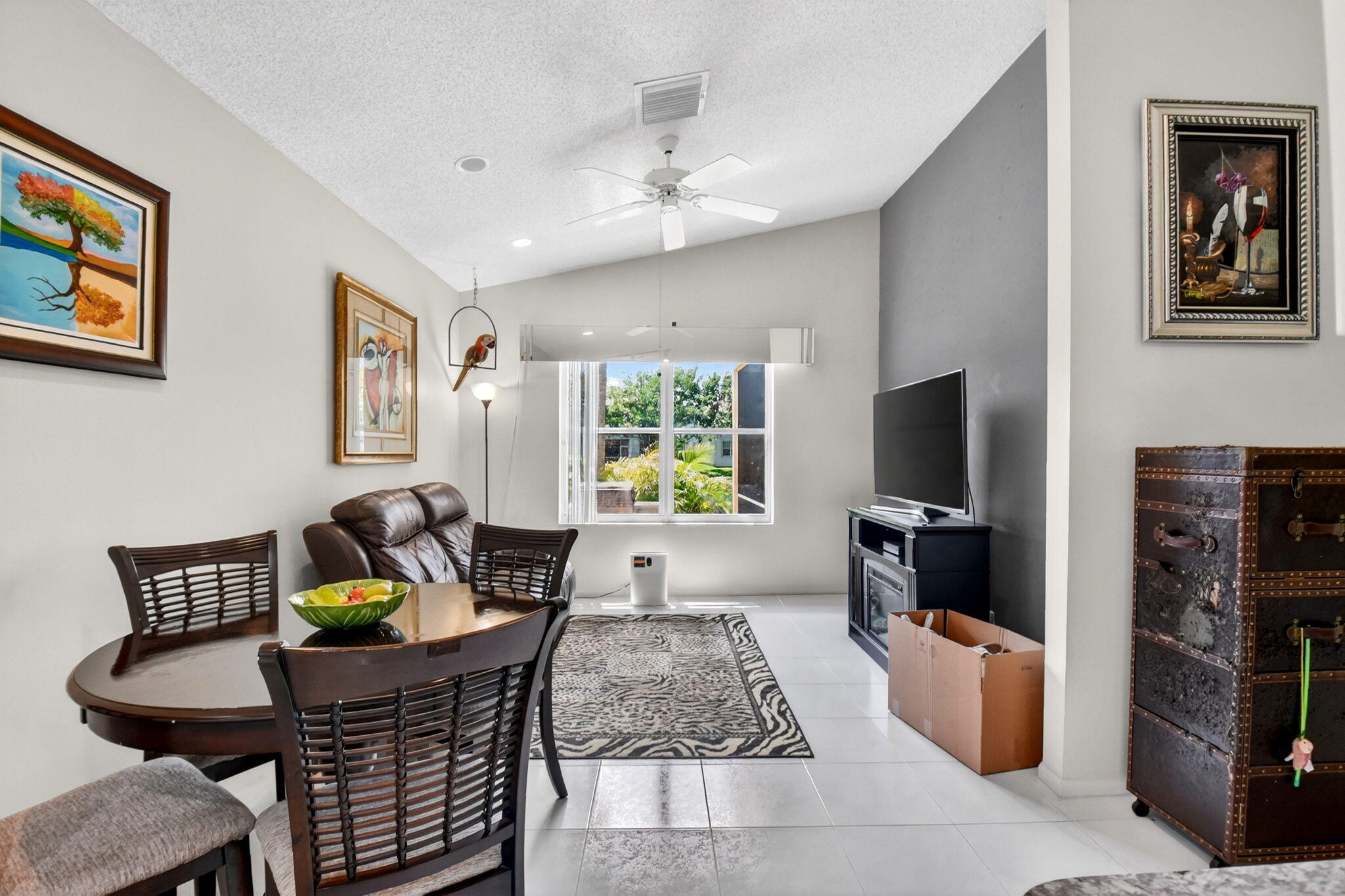 INDIAN HILLS 2 - Residential