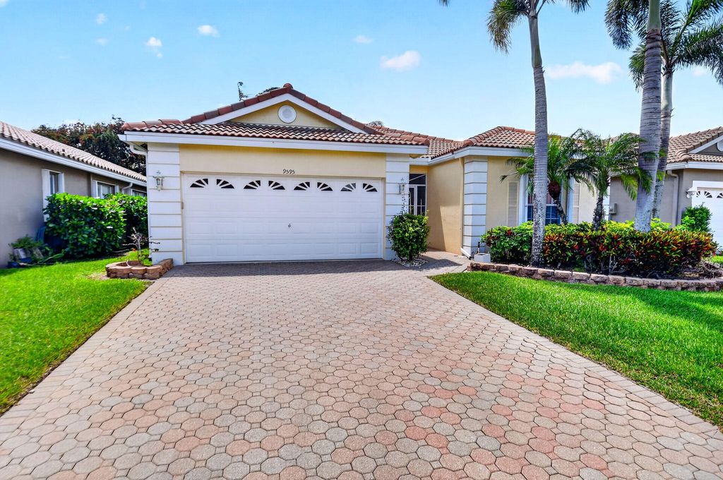 Photo of 9595 Orchid Grove Trail, Boynton Beach, FL 33437 (MLS # B26012985)