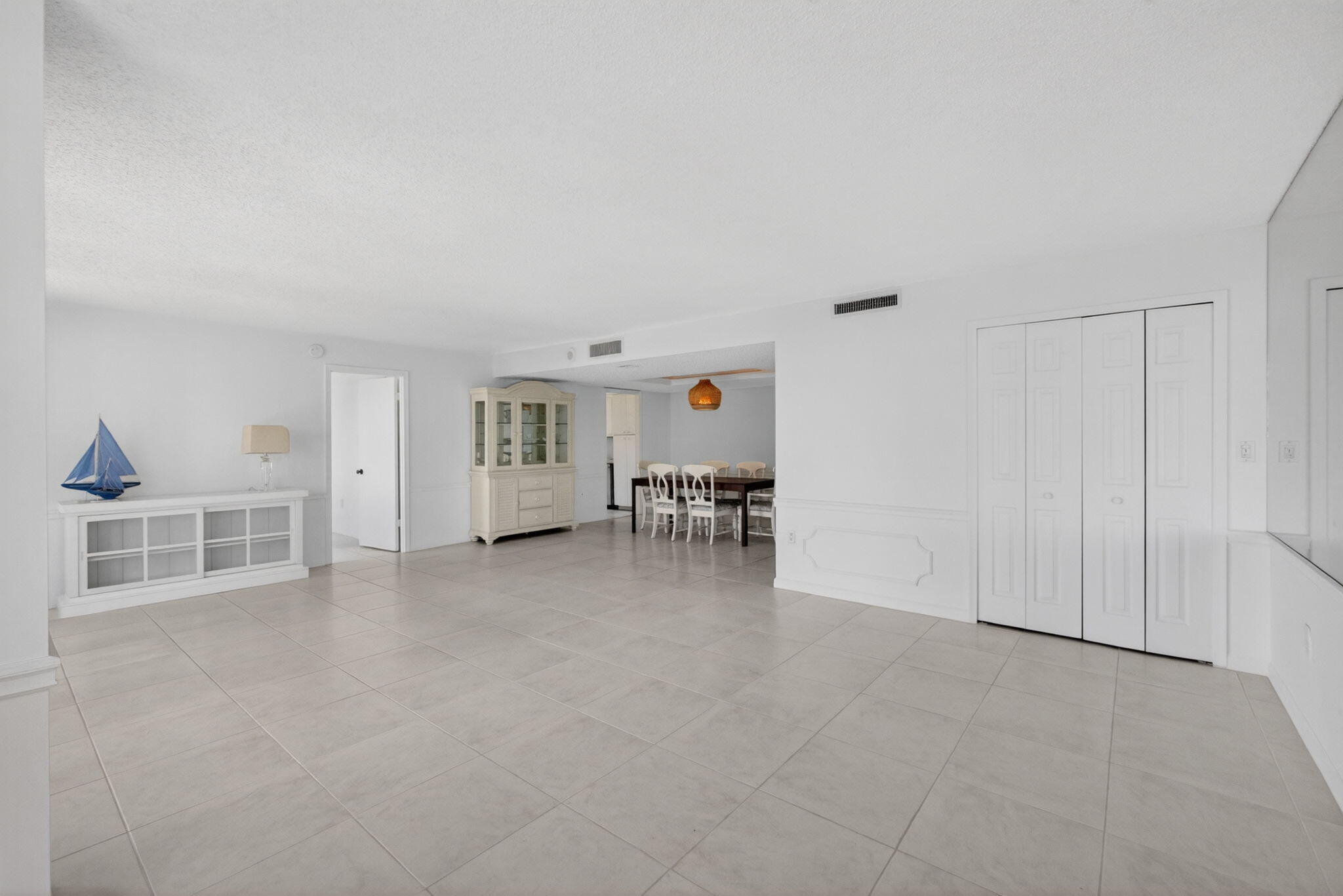 COTE D AZUR CONDO - Residential