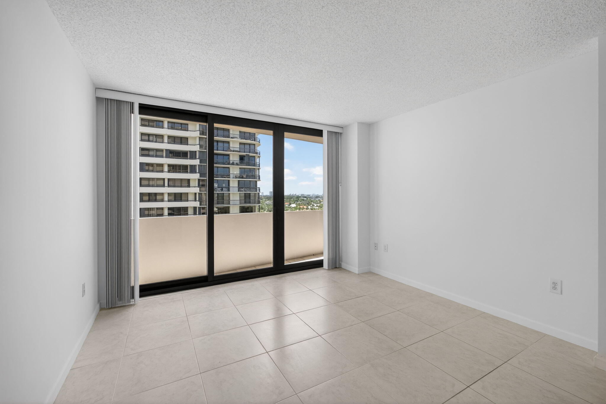 COTE D AZUR CONDO - Residential