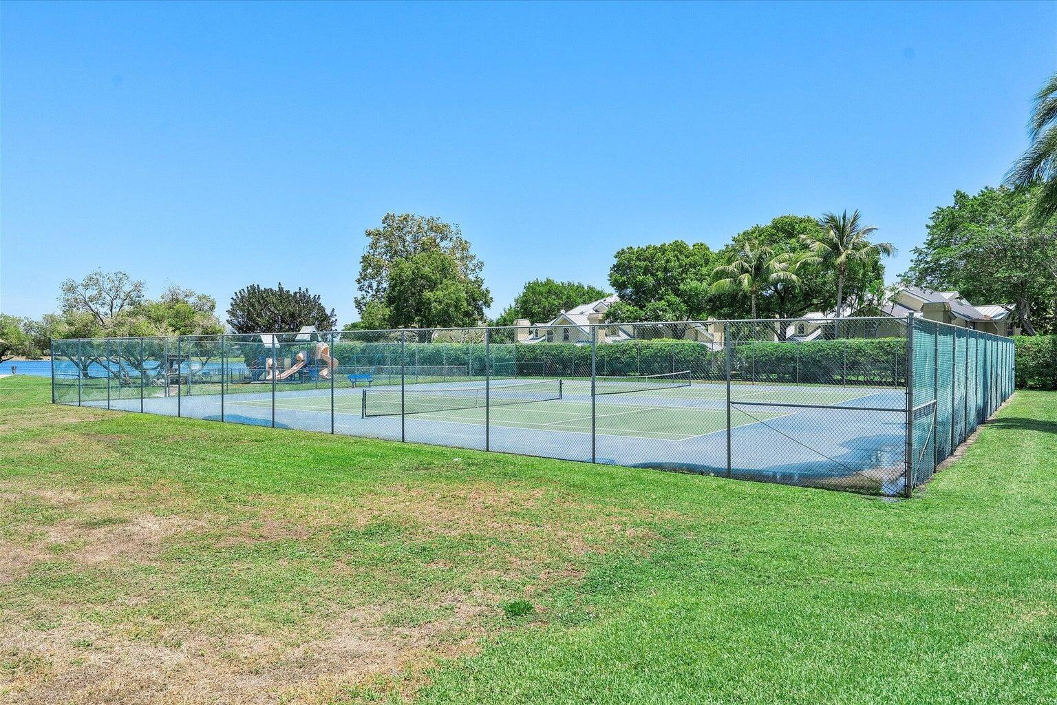 MEADOWS 300 1 - Residential