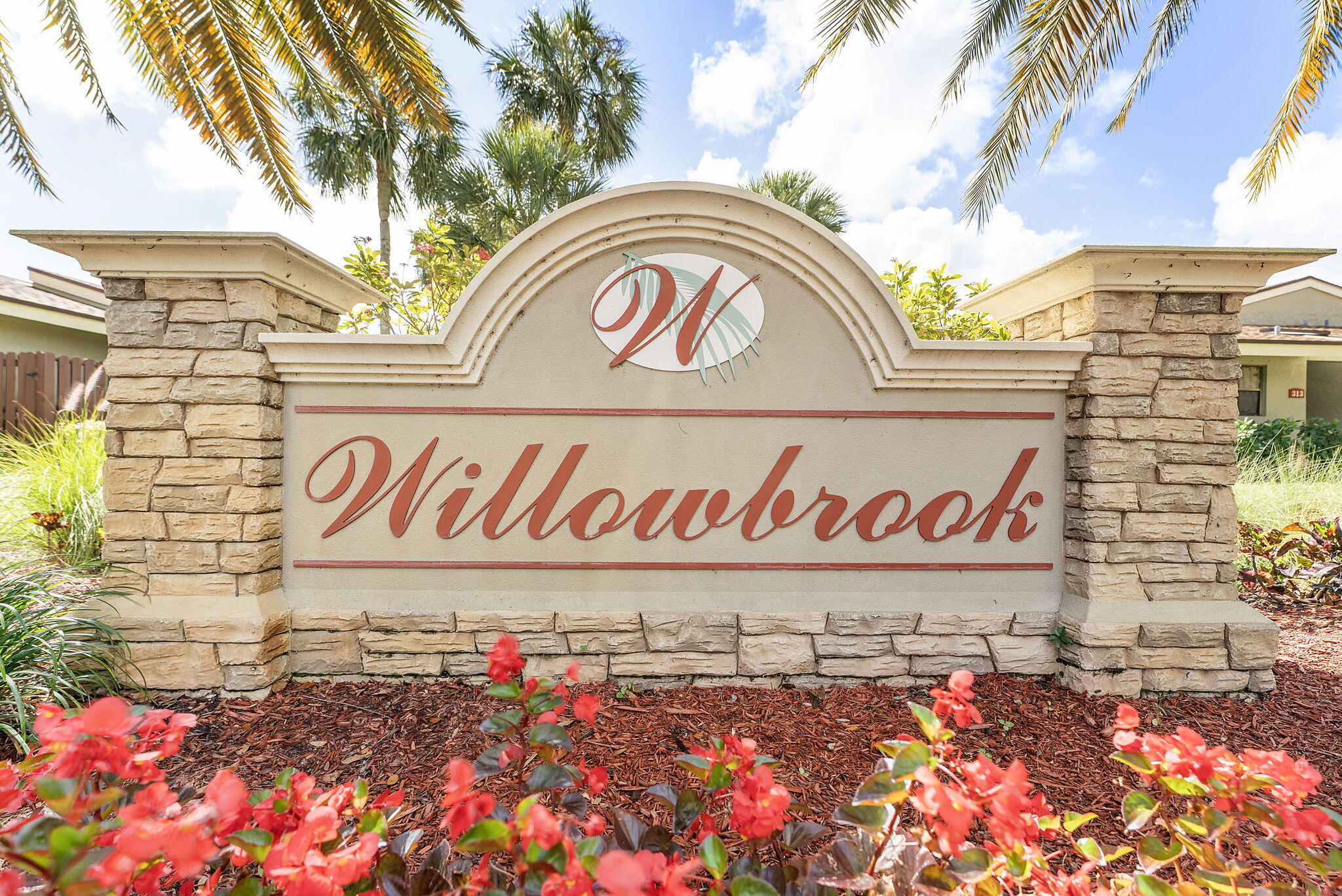 MEADOWS 300 1 - Residential