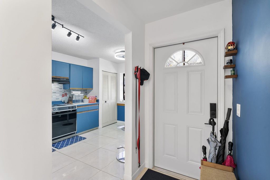 Photo of 153 Meadows Dr, Boynton Beach, FL 33436 (MLS # B26000509)