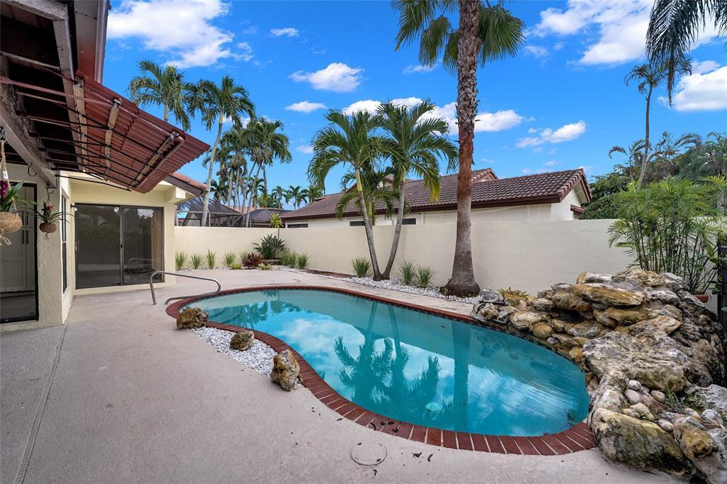 SOLIMAR AT BOCA DEL MAR P - Residential Lease