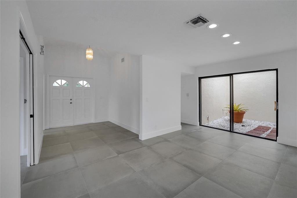 SOLIMAR AT BOCA DEL MAR P - Residential Lease