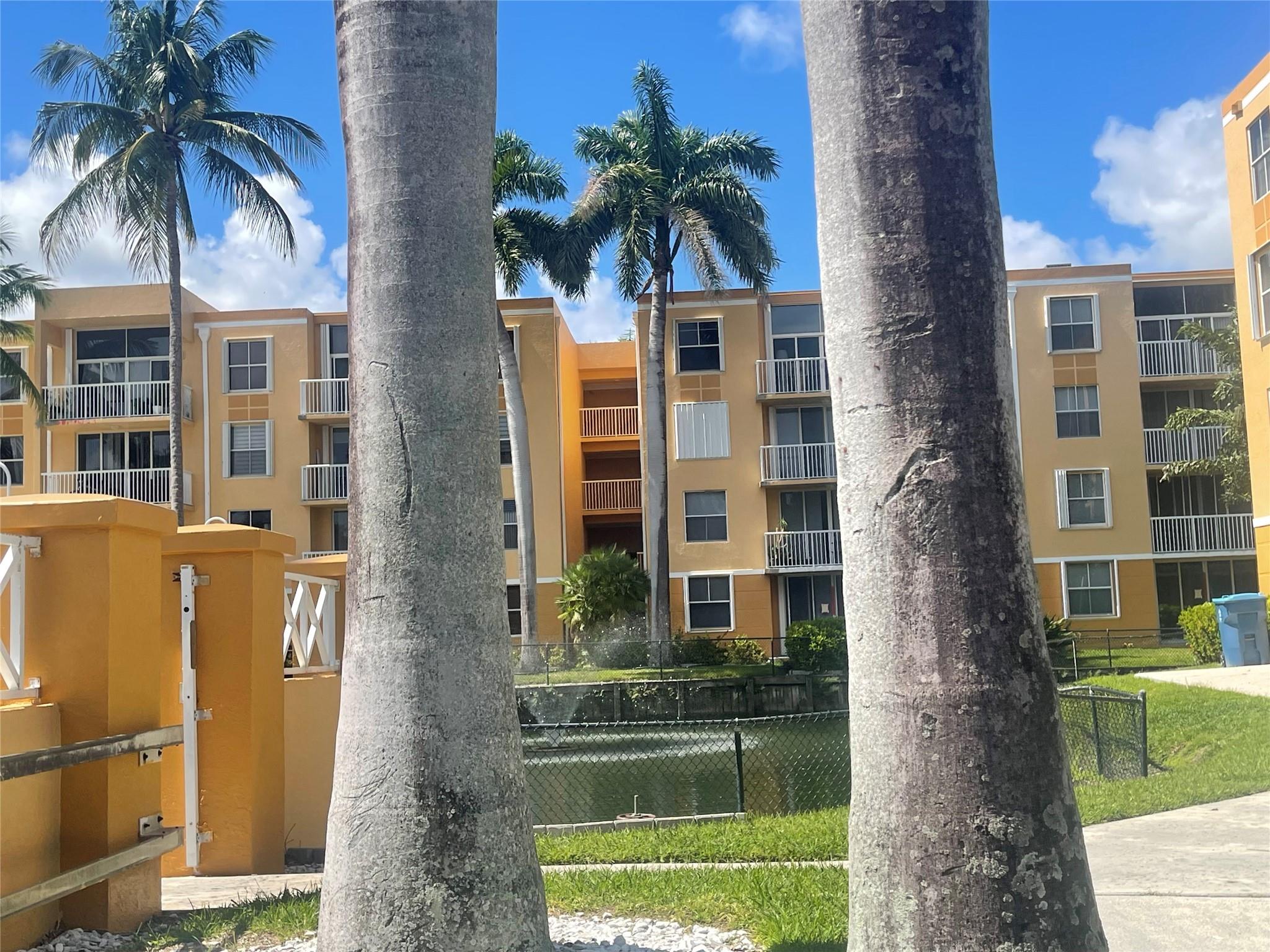 Sheridan East Condo Bldg - Residential Lease