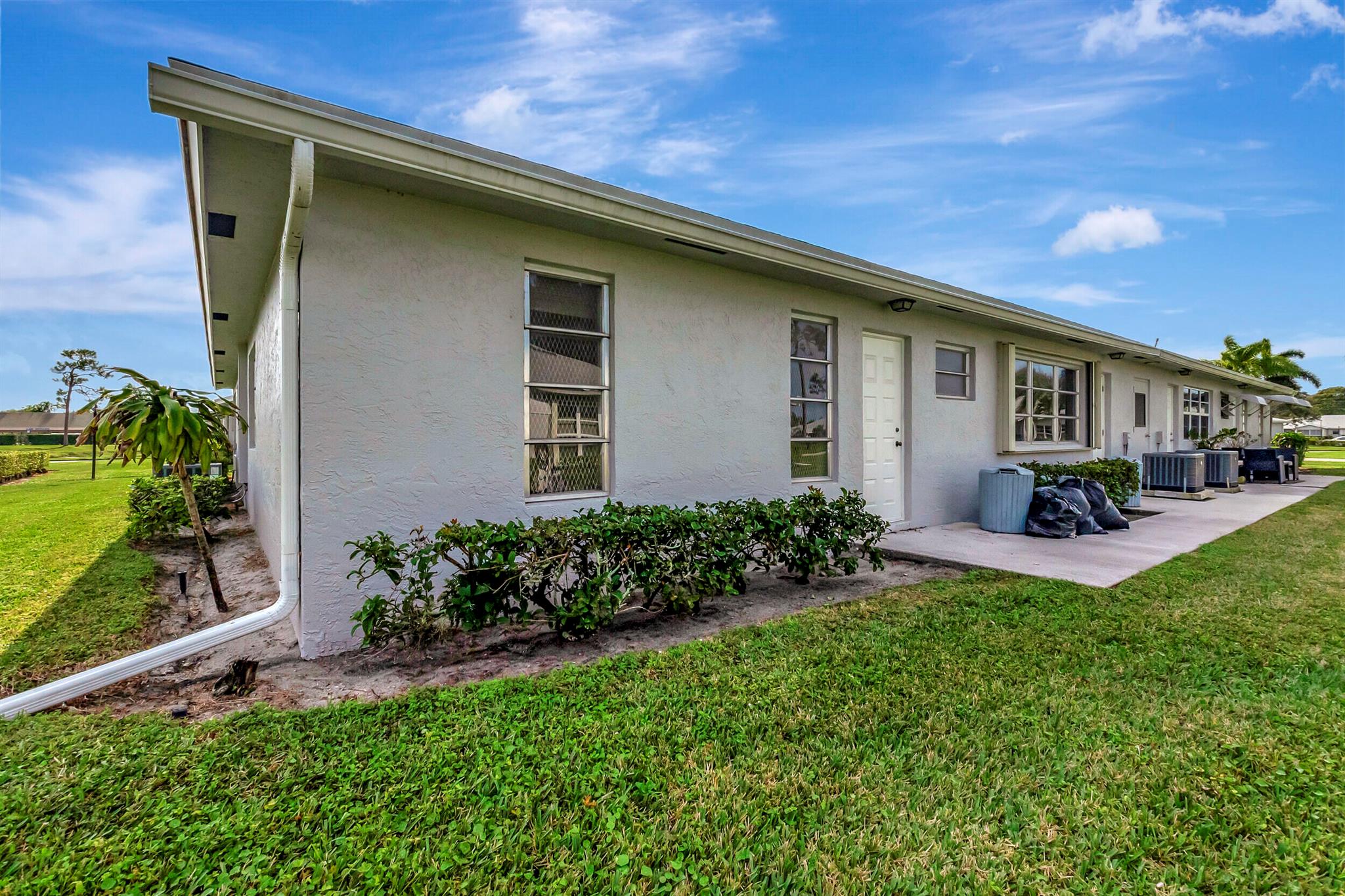 HIGH POINT OF DELRAY WEST CONDO SEC 2 - Residential