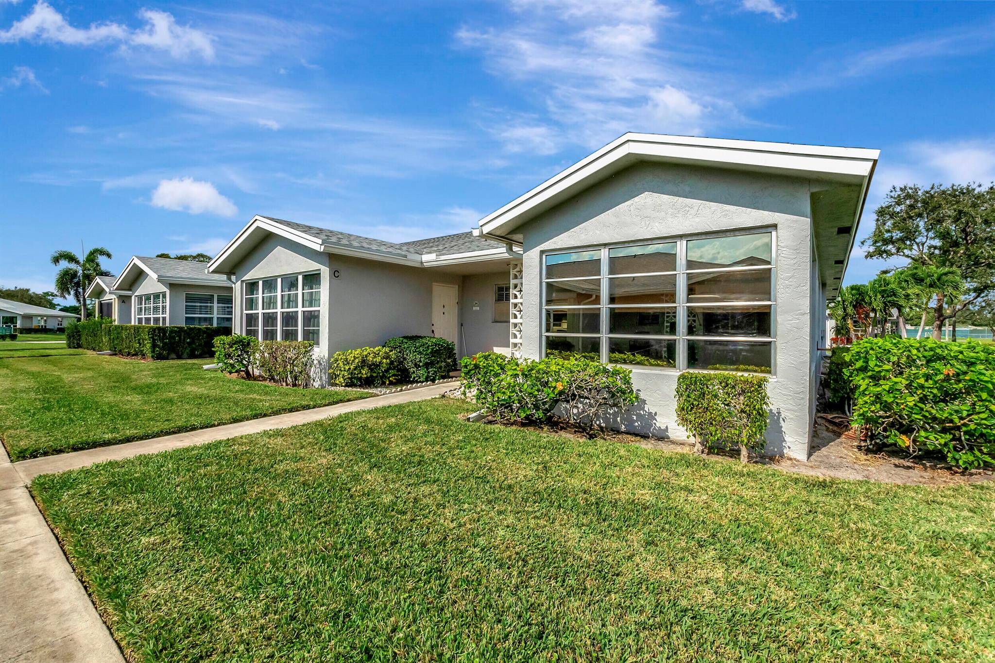 HIGH POINT OF DELRAY WEST CONDO SEC 2 - Residential