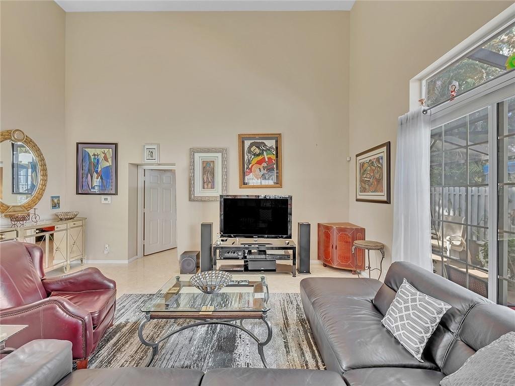 Palm Aire Oaks Course Est - Residential