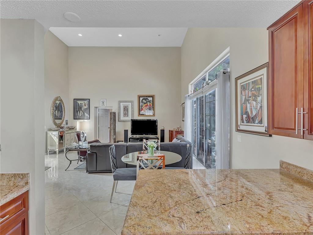 Palm Aire Oaks Course Est - Residential