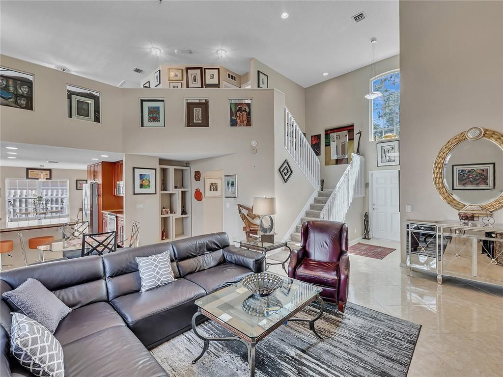 Palm Aire Oaks Course Est - Residential