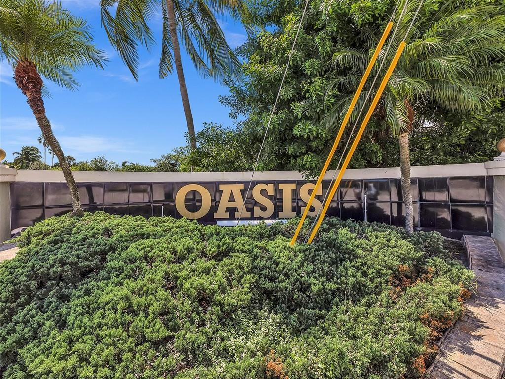 Palm Aire Oaks Course Est - Residential