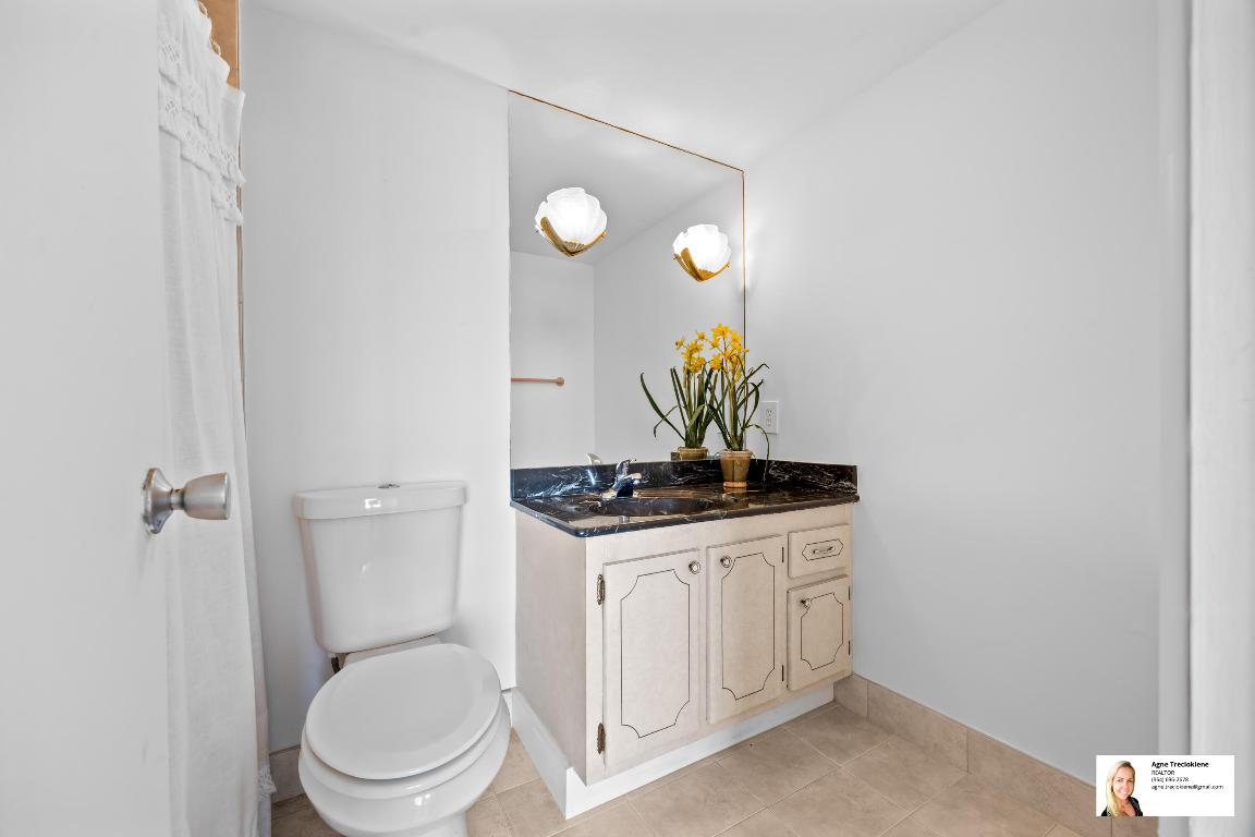 GOLDEN SURF TOWERS CONDO - Residential