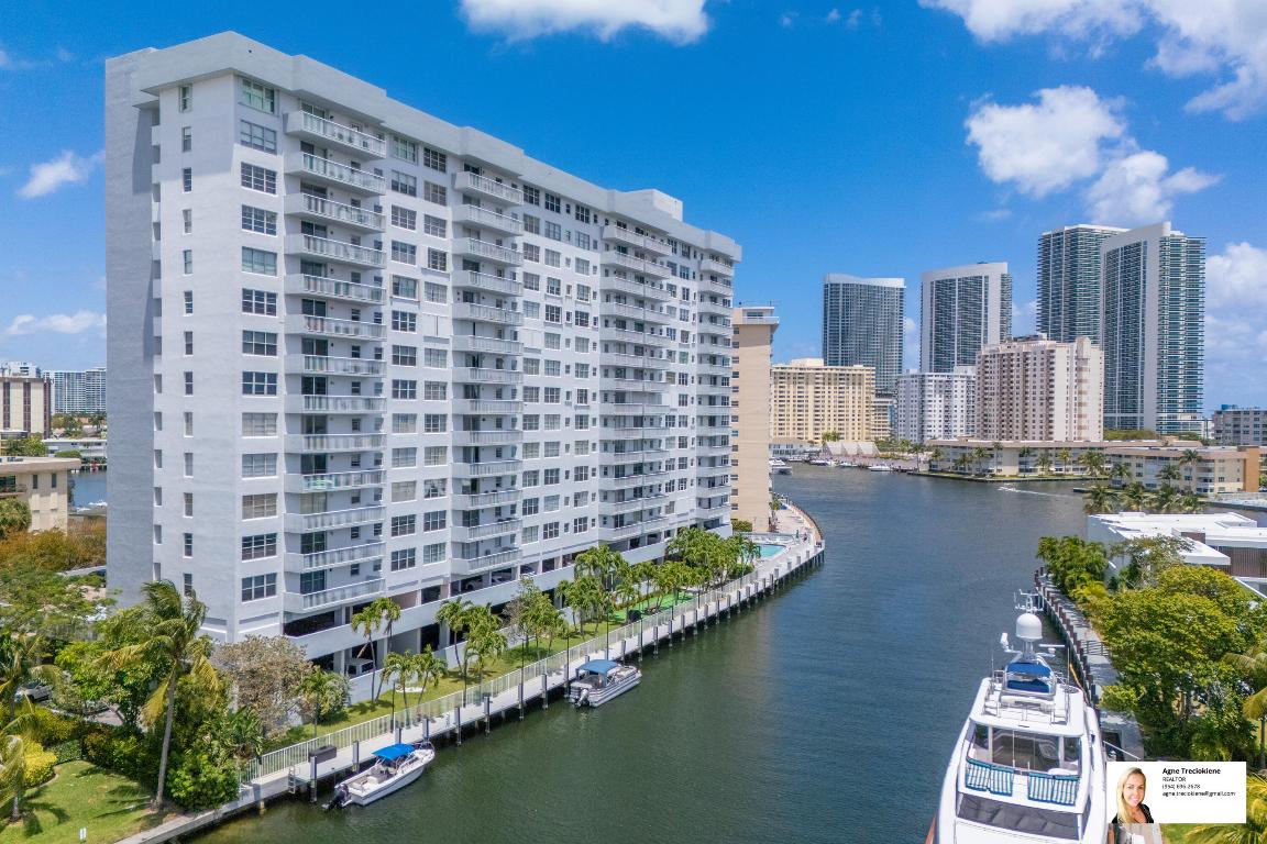 GOLDEN SURF TOWERS CONDO - Residential