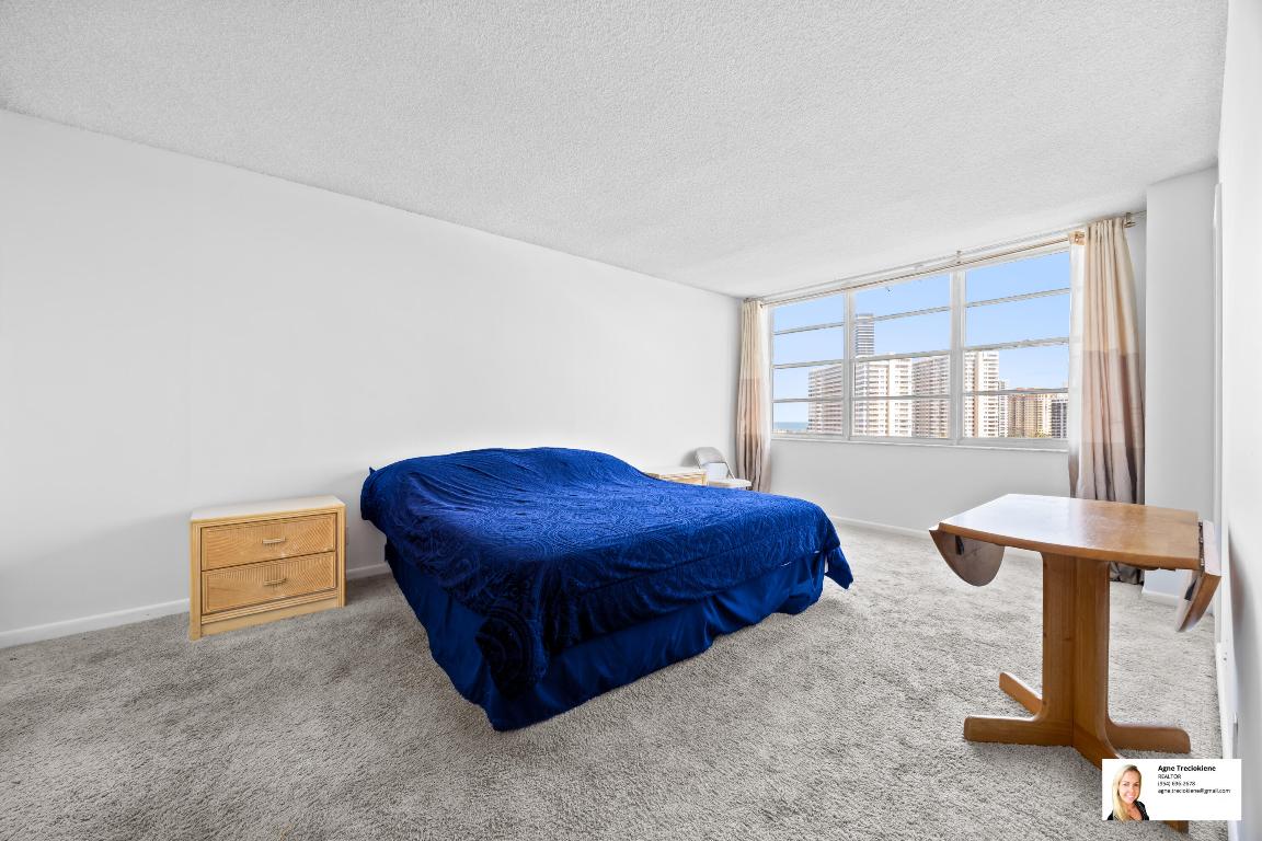 GOLDEN SURF TOWERS CONDO - Residential