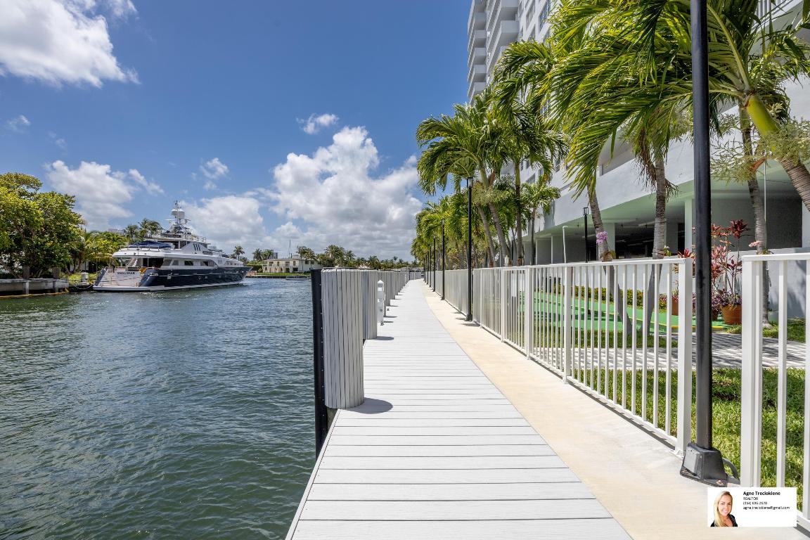 GOLDEN SURF TOWERS CONDO - Residential