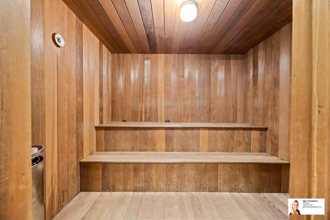 GOLDEN SURF TOWERS CONDO - Residential