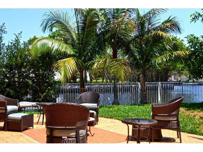 ALMAR ESTATES RESUB 32-36 - Residential Lease