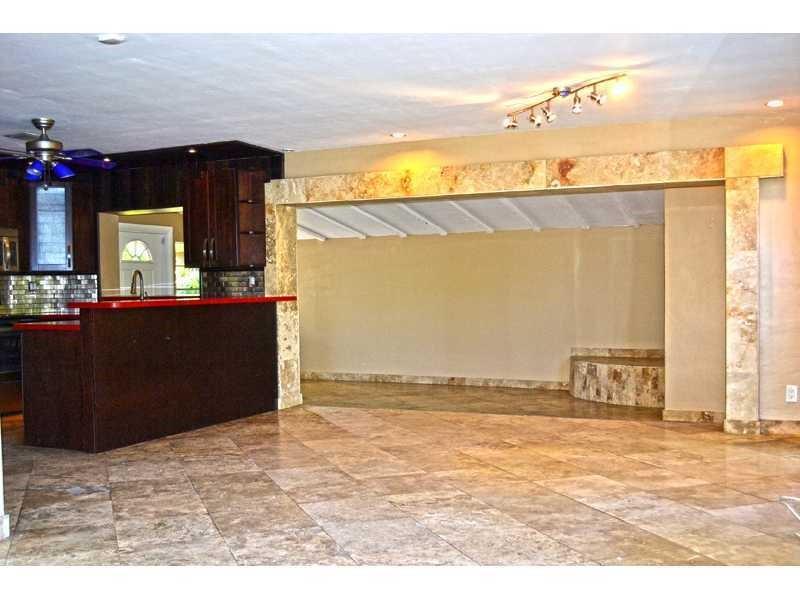 ALMAR ESTATES RESUB 32-36 - Residential Lease