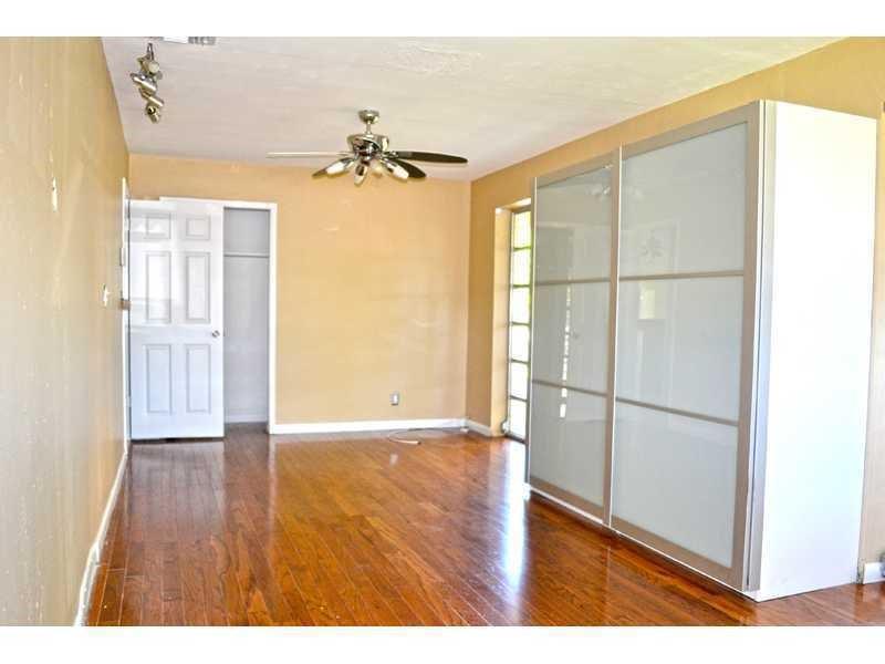 ALMAR ESTATES RESUB 32-36 - Residential Lease