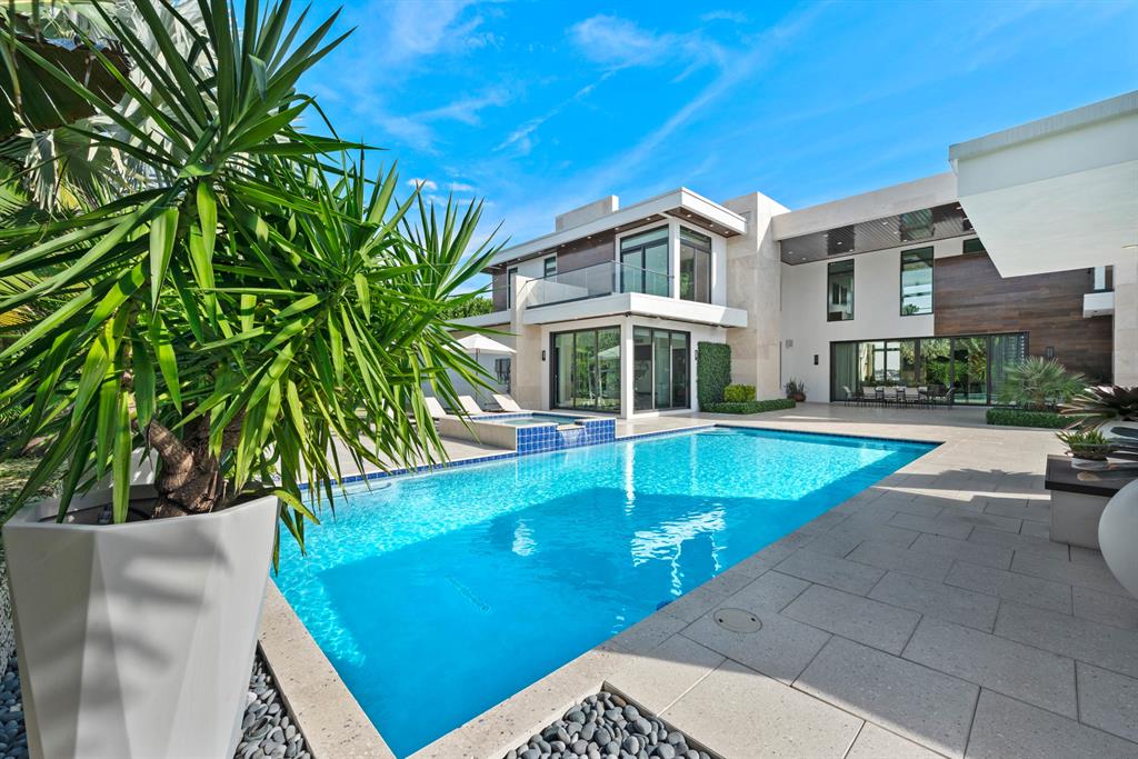 OLD FLORIDA ON FLAGLER RE - Residential