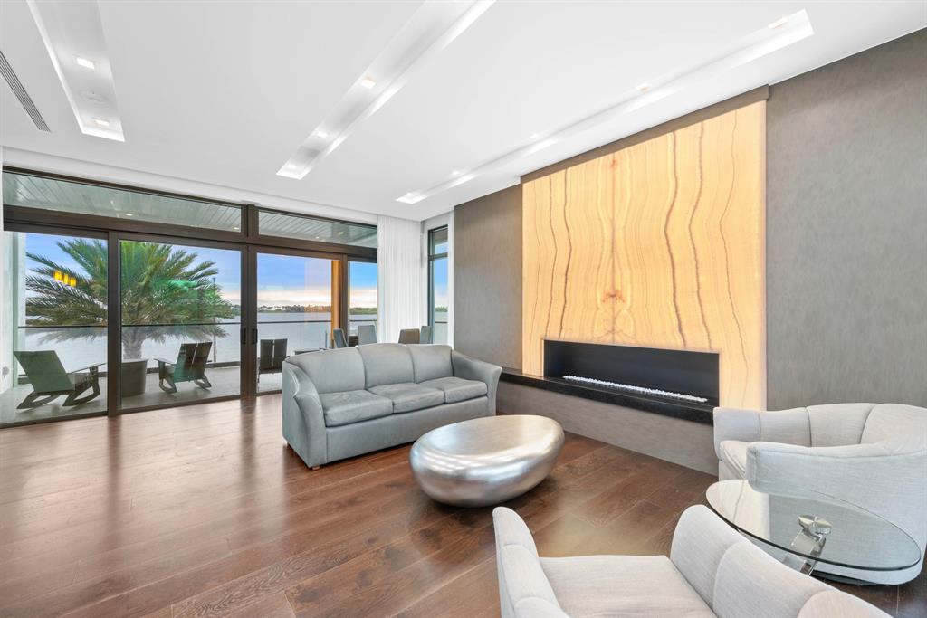 OLD FLORIDA ON FLAGLER RE - Residential