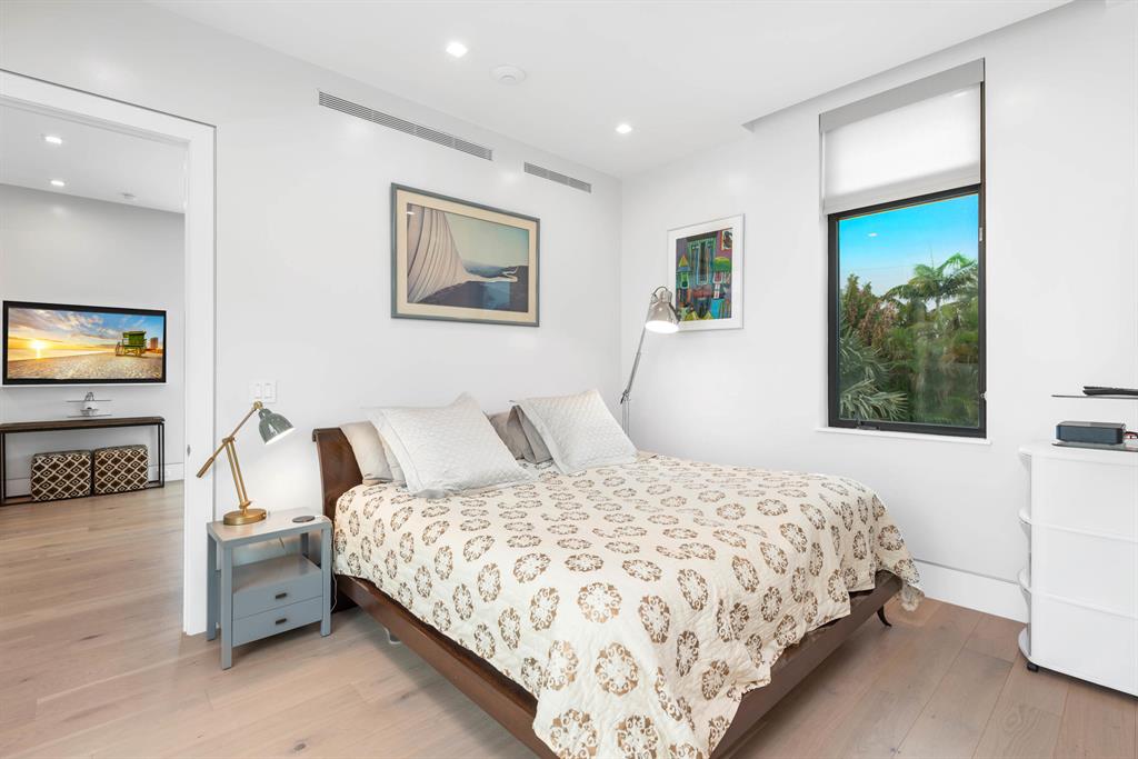 OLD FLORIDA ON FLAGLER RE - Residential