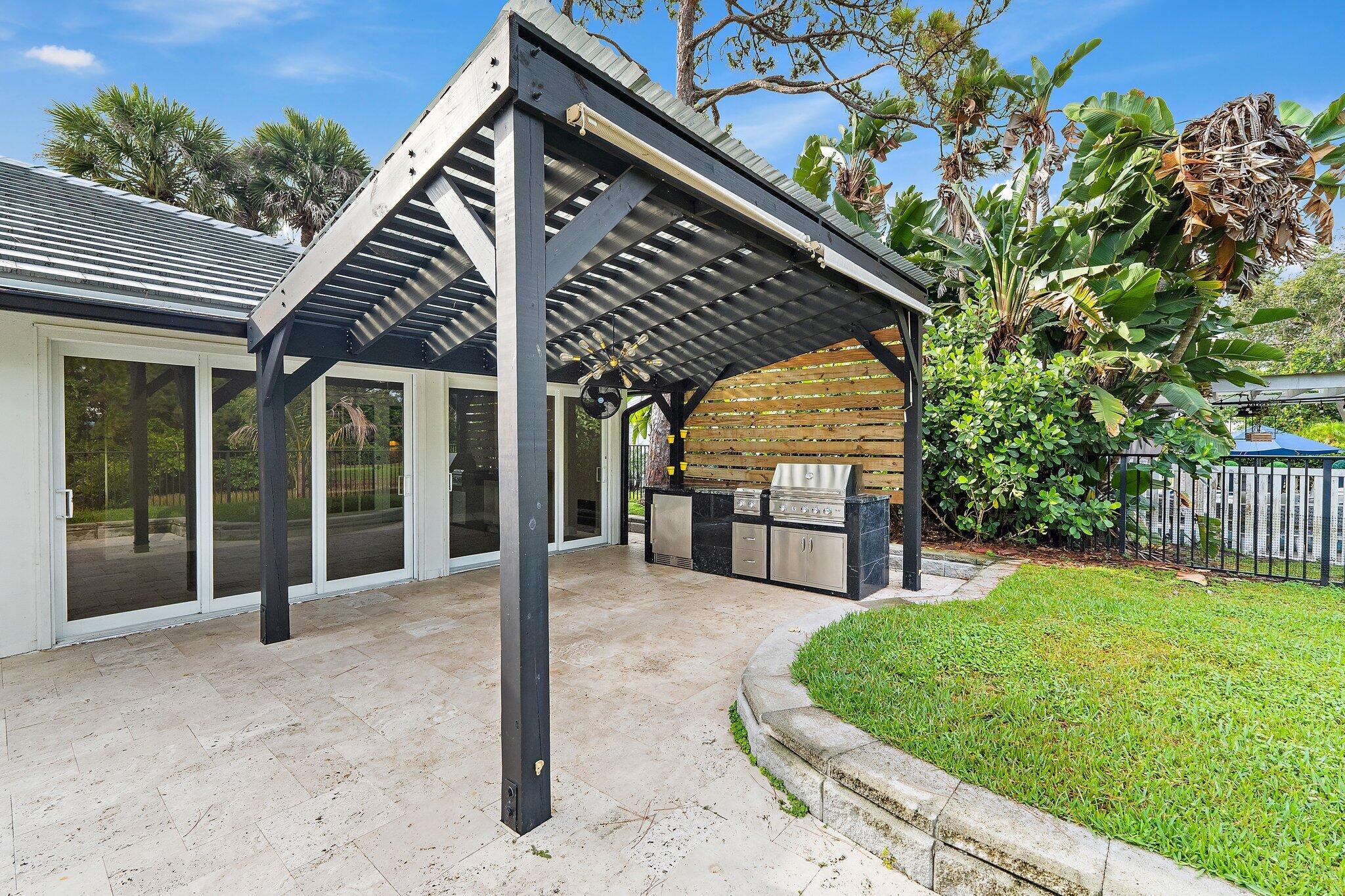 SHORES 1 - Residential