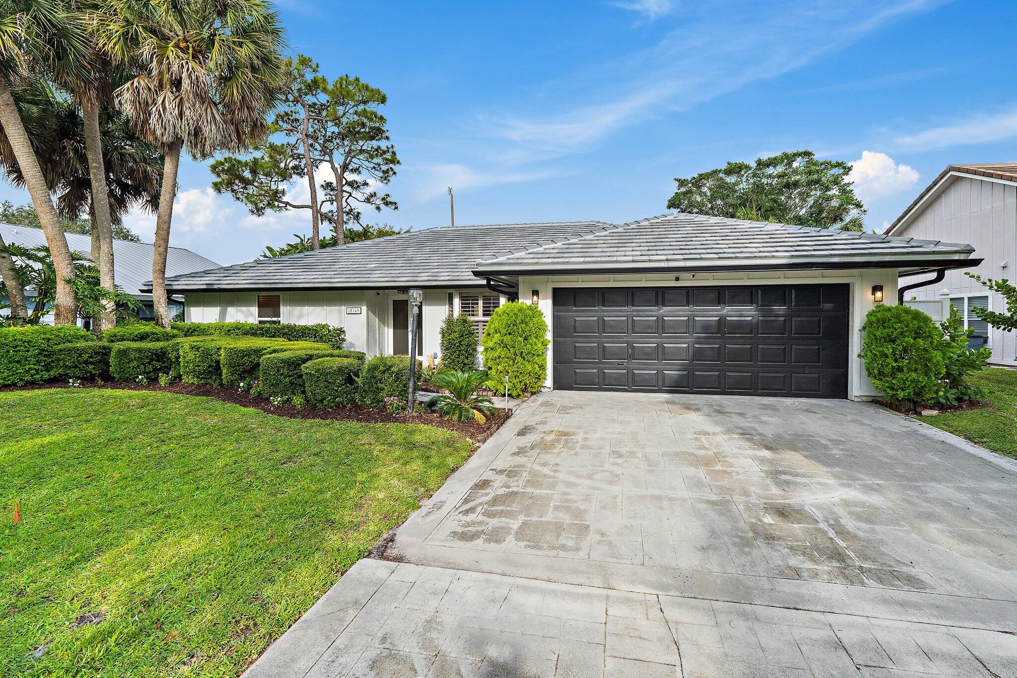 SHORES 1 - Residential