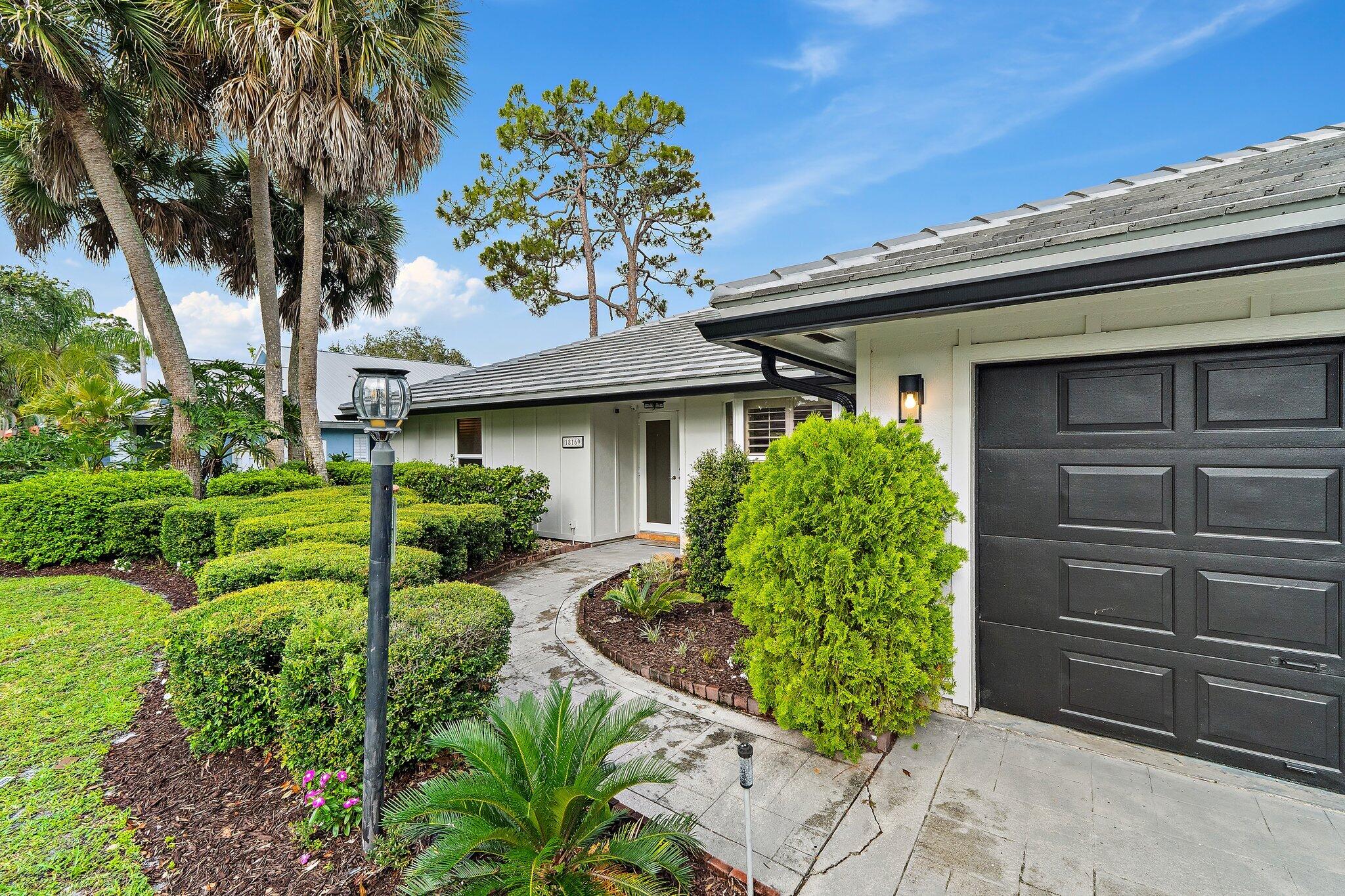 SHORES 1 - Residential