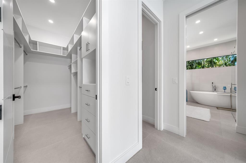 LAKE IDA SHORES 1ST ADD - Residential