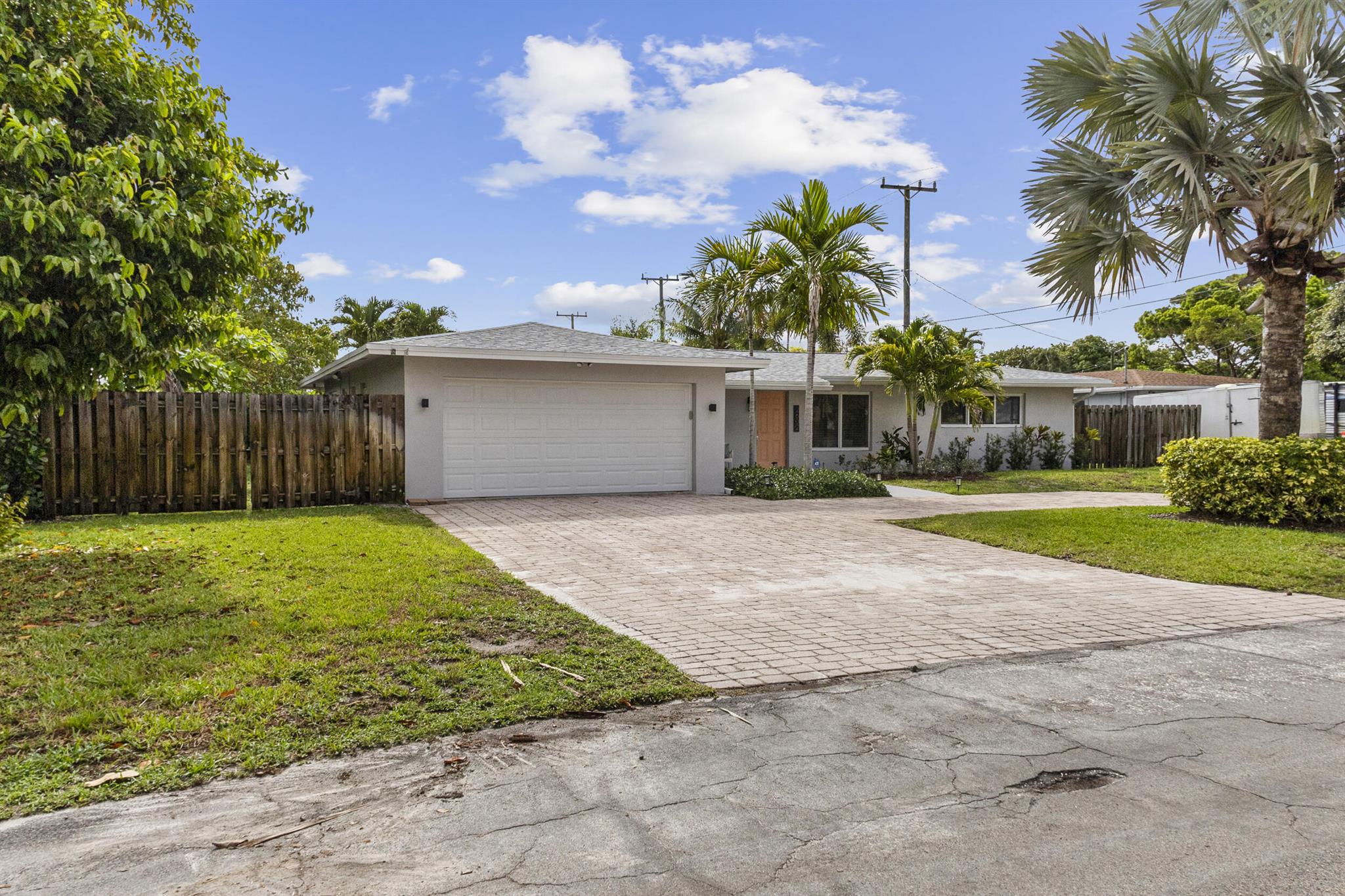 2602 SW 8th Street